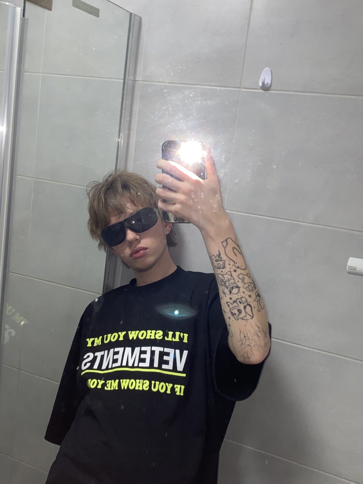 Vetements Vetements Oversized “I’ll Show You My” Graphic Tee Size US M / EU 48-50 / 2 - 3 Thumbnail