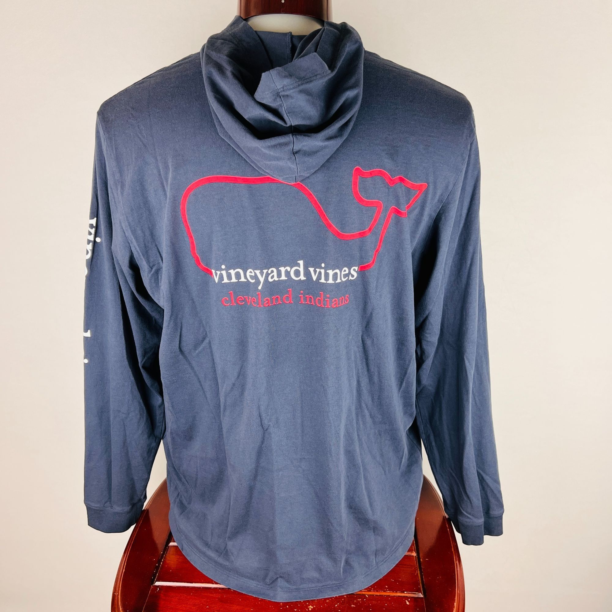 Vineyard Vines Vineyard Vines Cleveland Indians Hoodie Pullover XL Shirt Size US XL / EU 56 / 4 - 4 Thumbnail
