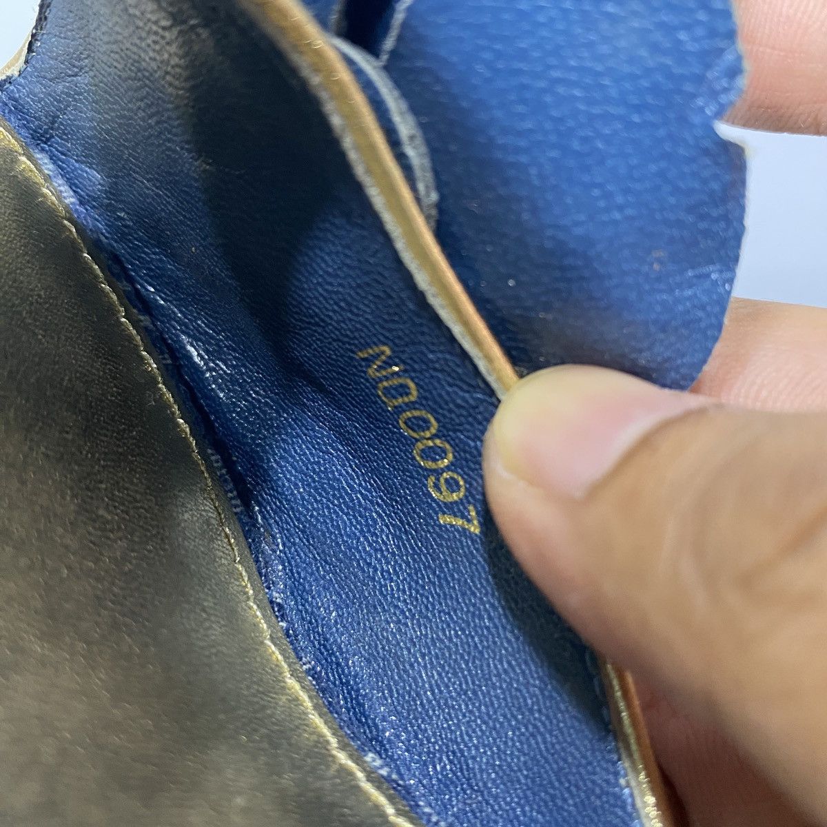 Louis Vuitton Blue Denim Flower Heels Size US 8 / IT 38 - 12 Thumbnail