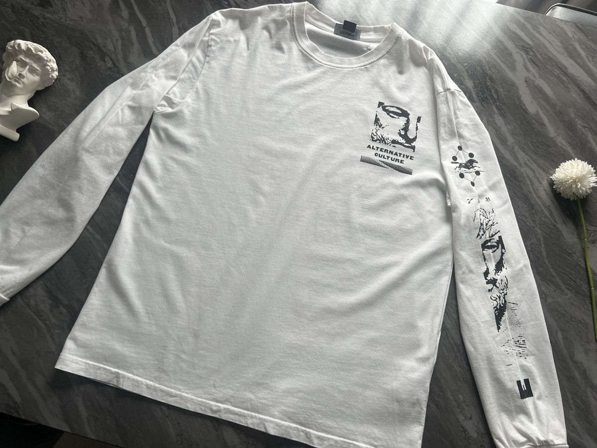 Pull & Bear Pull Bear : Urban Theory Alternative Culture Art Size US M / EU 48-50 / 2 - 2 Thumbnail