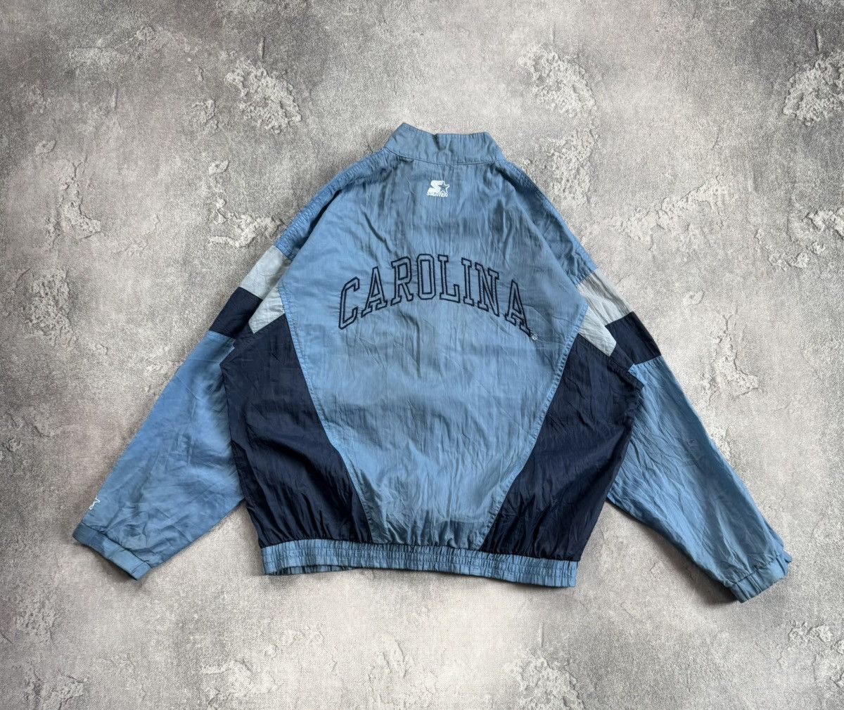 Starter Starter XL/size North Carolina Tar Heels jacket windbrekaer Size US XL / EU 56 / 4 - 6 Thumbnail
