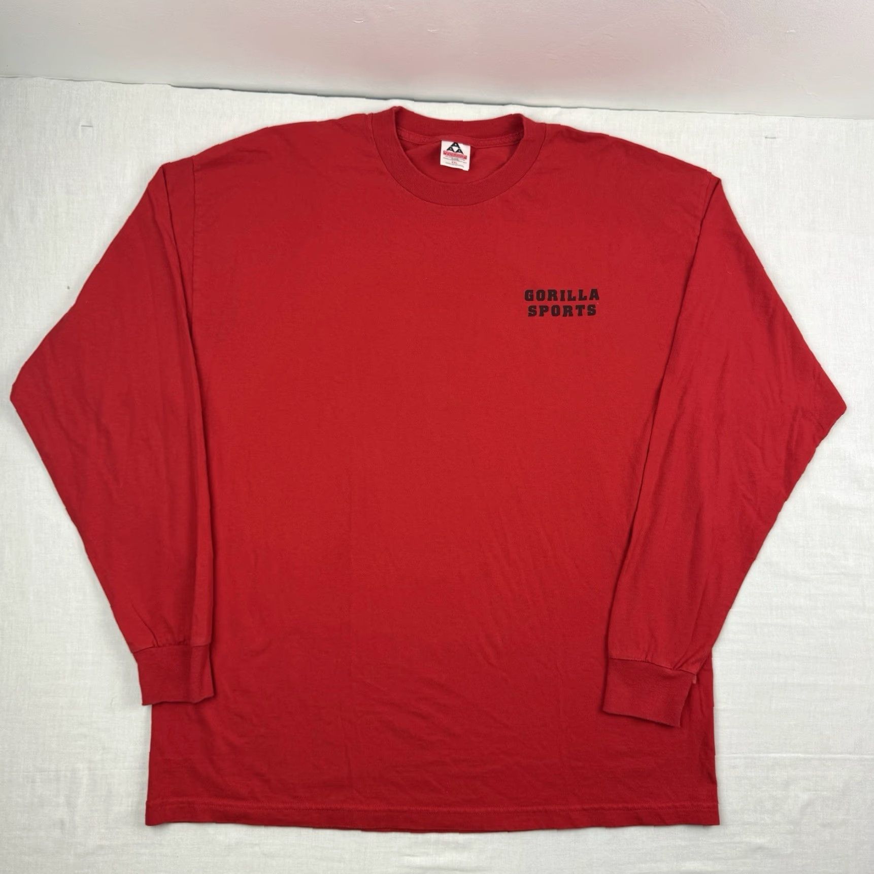 Vintage VINTAGE Alstyle Sports Long Sleeve Shirt Men 2XL Red Solid Hipster 90s Y2K Size US XXL / EU 58 / 5 - 4 Thumbnail