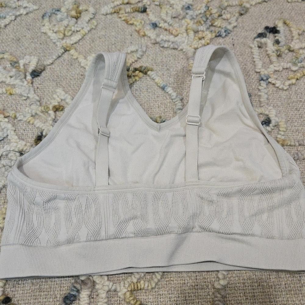 Designer Cacique Bralette Size ONE SIZE - 2 Thumbnail