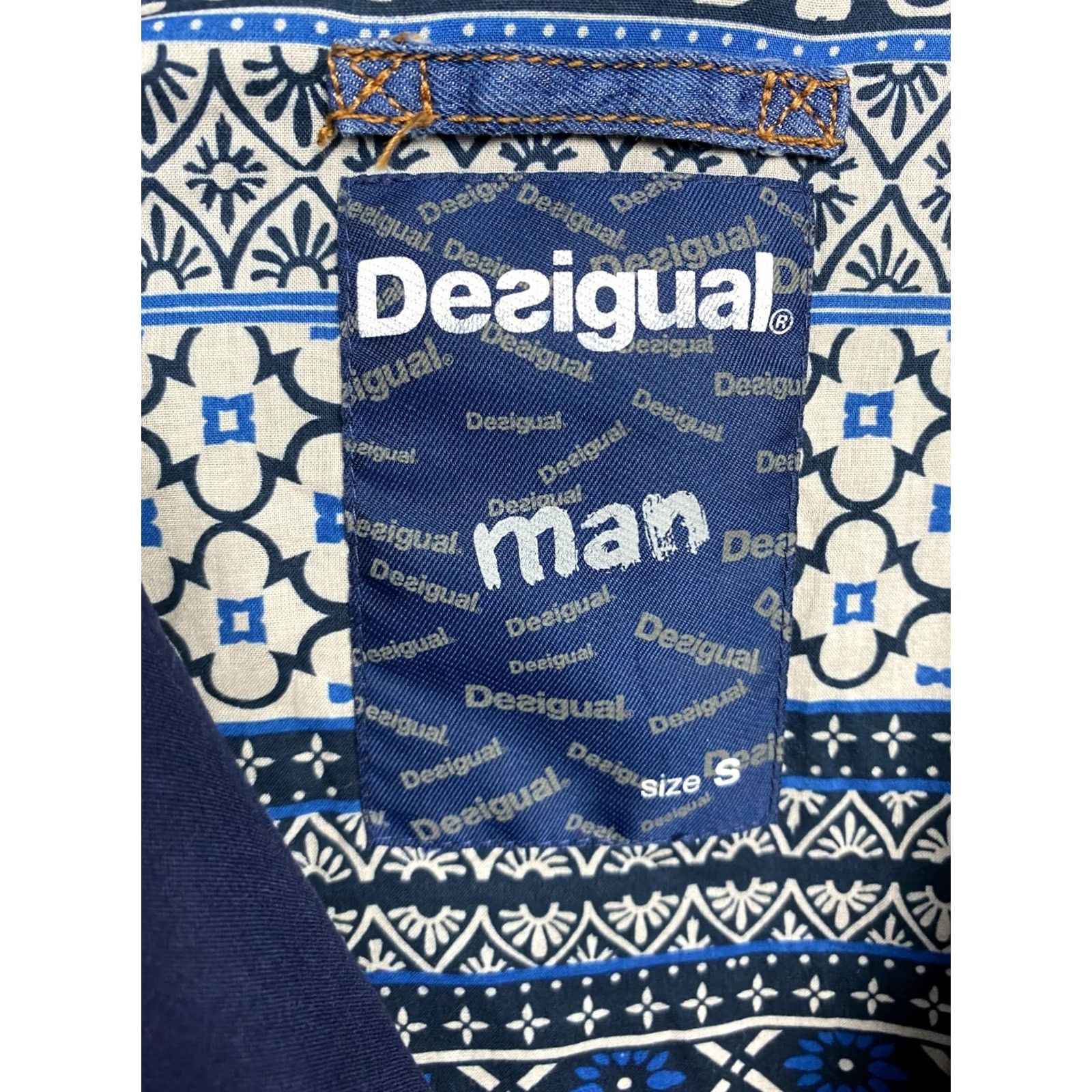 Desigual Desigual Patchwork Jacket Mens S Windbreaker Jacket blue Logo Vintage No N/A Size US S / EU 44-46 / 1 - 7 Thumbnail