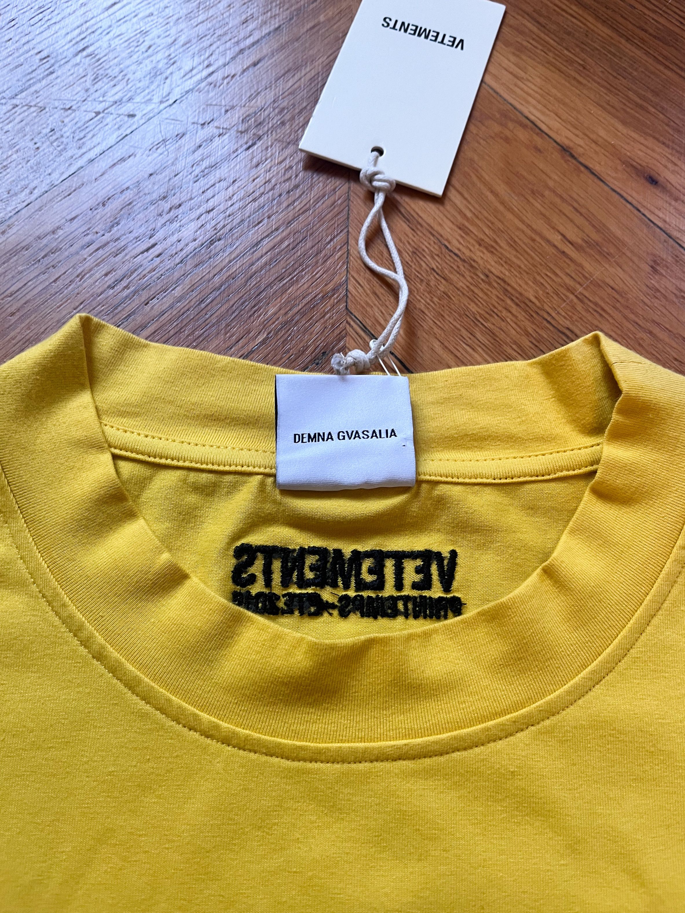 Vetements SS16 DHL T-Shirt - OG Size US XL / EU 56 / 4 - 7 Thumbnail
