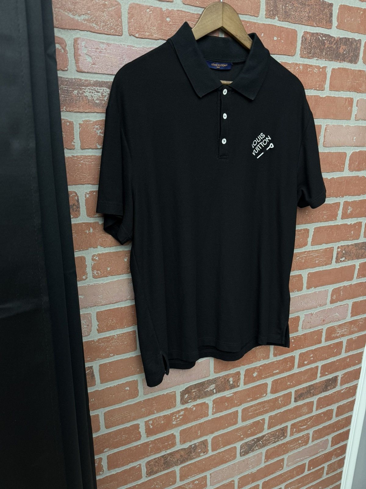Louis Vuitton Louis Vuitton x Virgil Abloh Back Polo Tee Size L Size US L / EU 52-54 / 3 - 2 Thumbnail