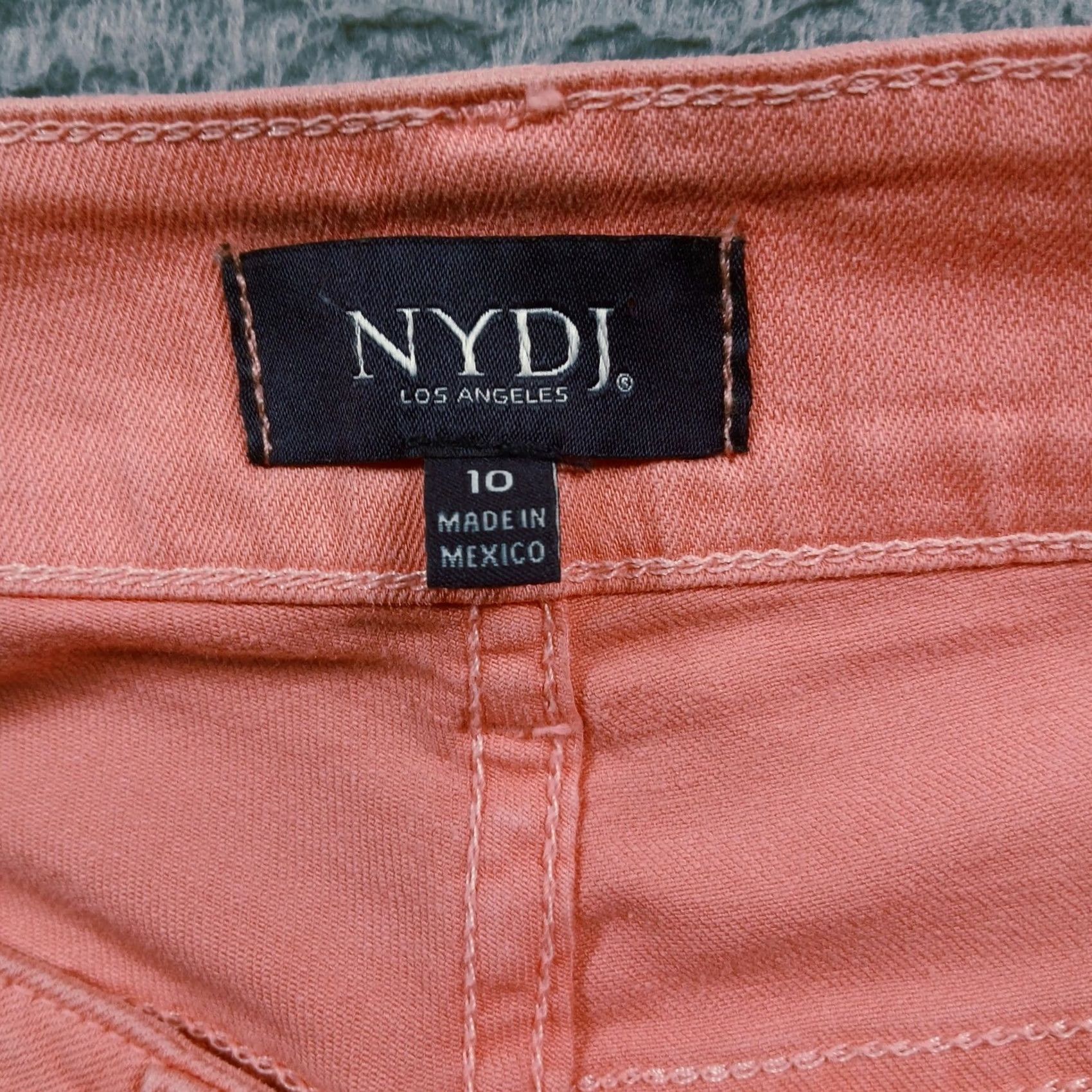 NYDJ NYDJ Alina Convertible Ankle Jeans Women 10 Coral Pink Lift Tuck Stretch EUC Size 32" / US 10 / IT 46 - 5 Thumbnail