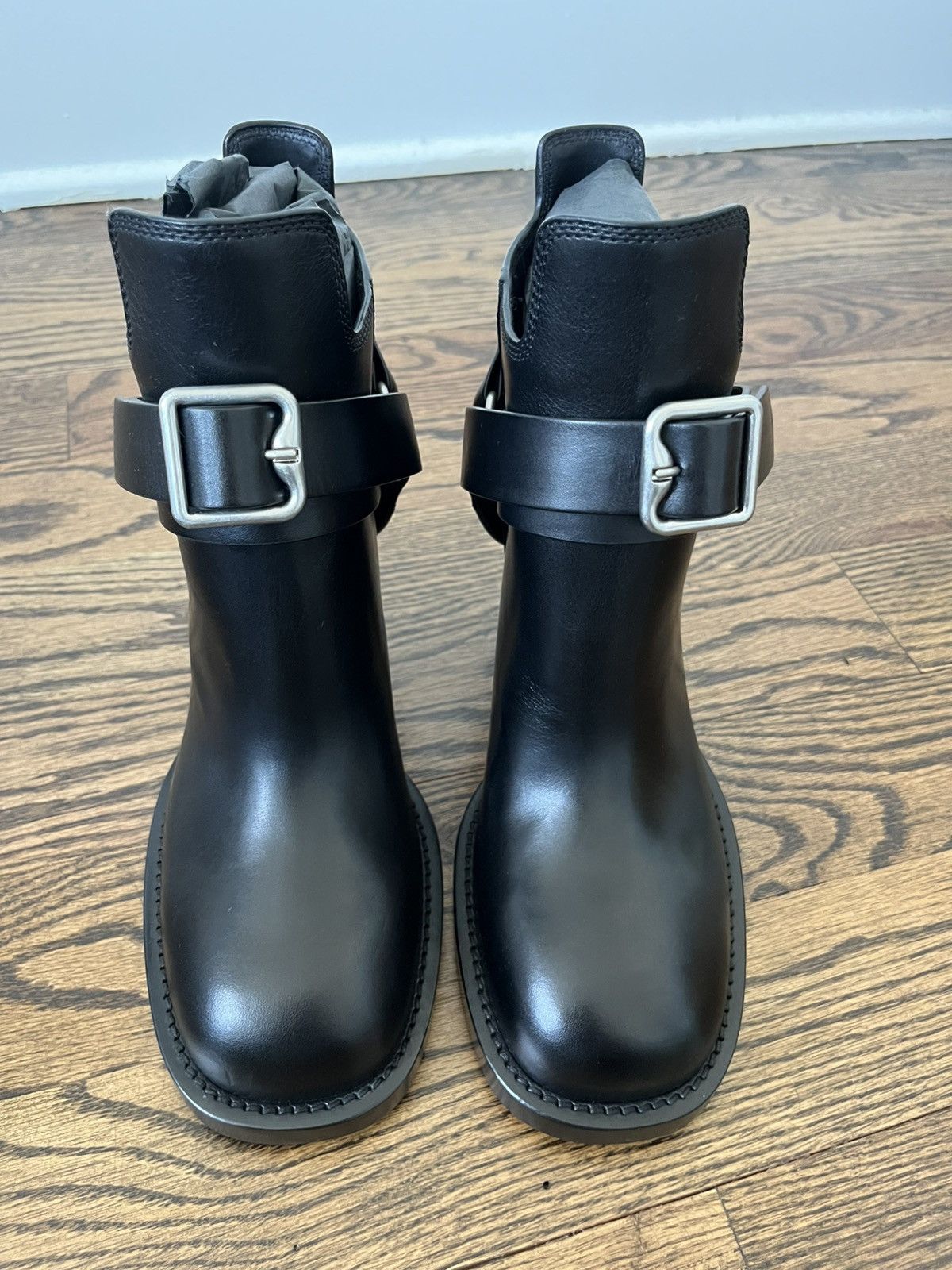 Burberry Burberry Leather Stirrup Low Boots Size US 9.5 / IT 39.5 - 7 Thumbnail