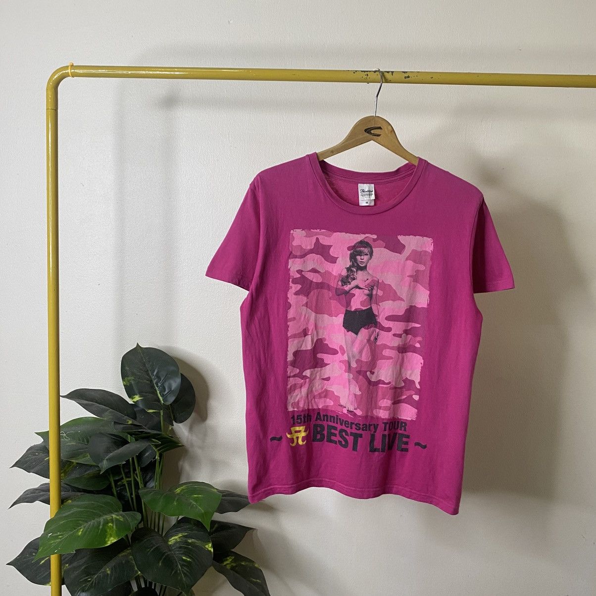 Hysteric Glamour Sexy Boobs Graphic Hysterics Glamour Style Tour T Shirt Size US M / EU 48-50 / 2 - 1 Thumbnail