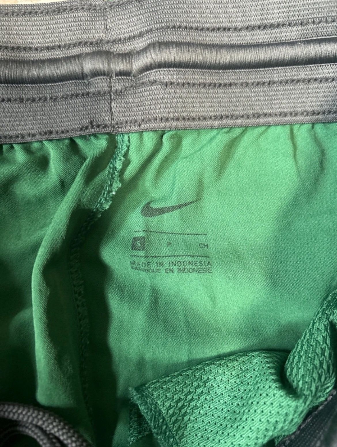 Nike Woman’s Green Nike Dri-FIT Athletic Pants Size Small Size 28" / US 6 / IT 42 - 4 Thumbnail