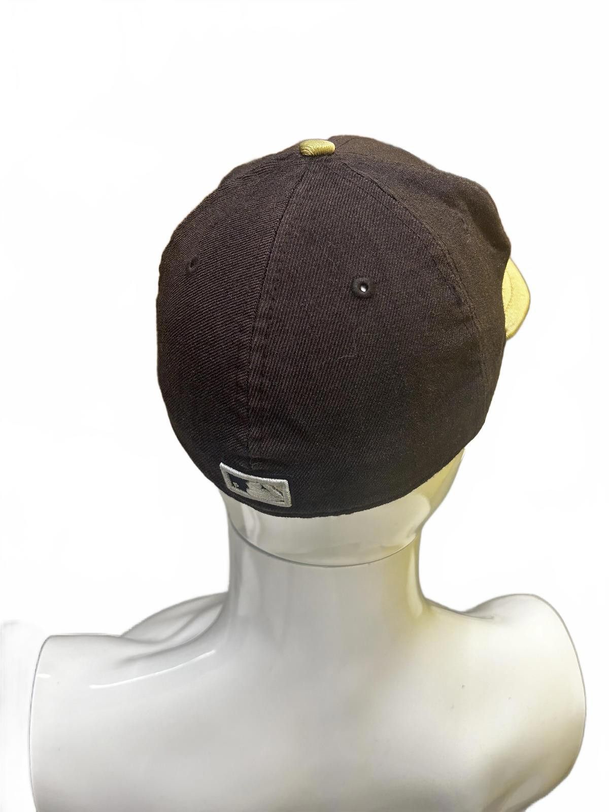 New Era Stylish Black and Gold Cap - Star Logo Size ONE SIZE - 5 Thumbnail