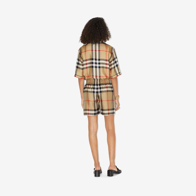Burberry o1w1db10426 Check Silk Shorts in Multicolor Size 28" / US 6 / IT 42 - 4 Thumbnail