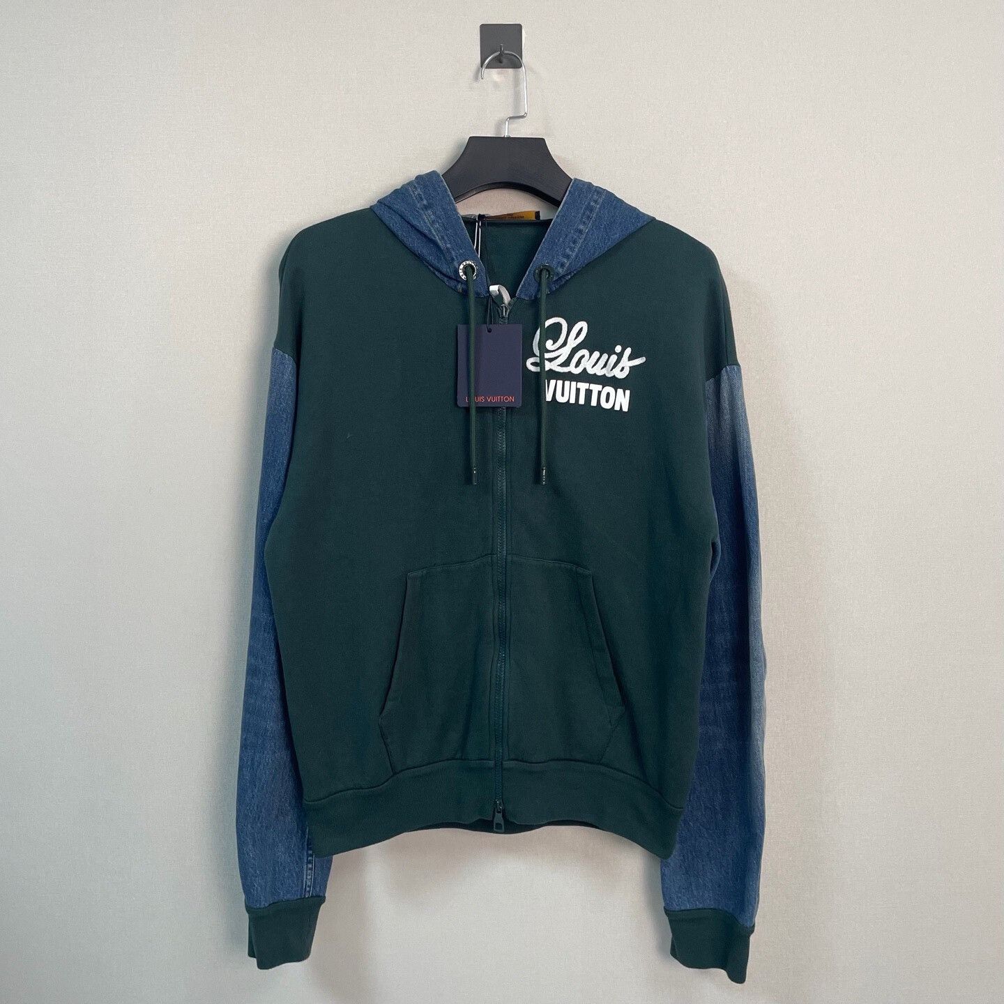 Louis Vuitton louis vuitton denim lettered jacket size l Size US L / EU 52-54 / 3 - 1 Thumbnail
