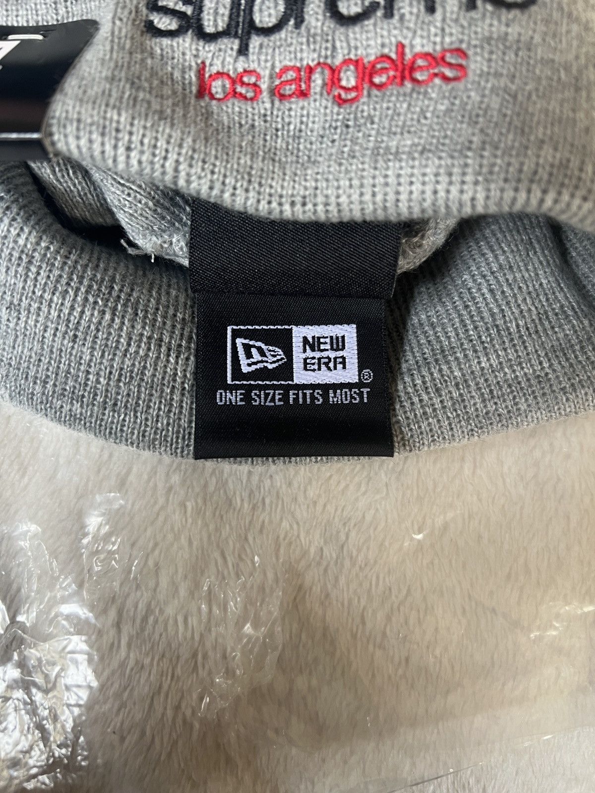 Supreme Supreme x New Era Classic Logo Shop Beanie - LA Exclusive Size ONE SIZE - 6 Thumbnail