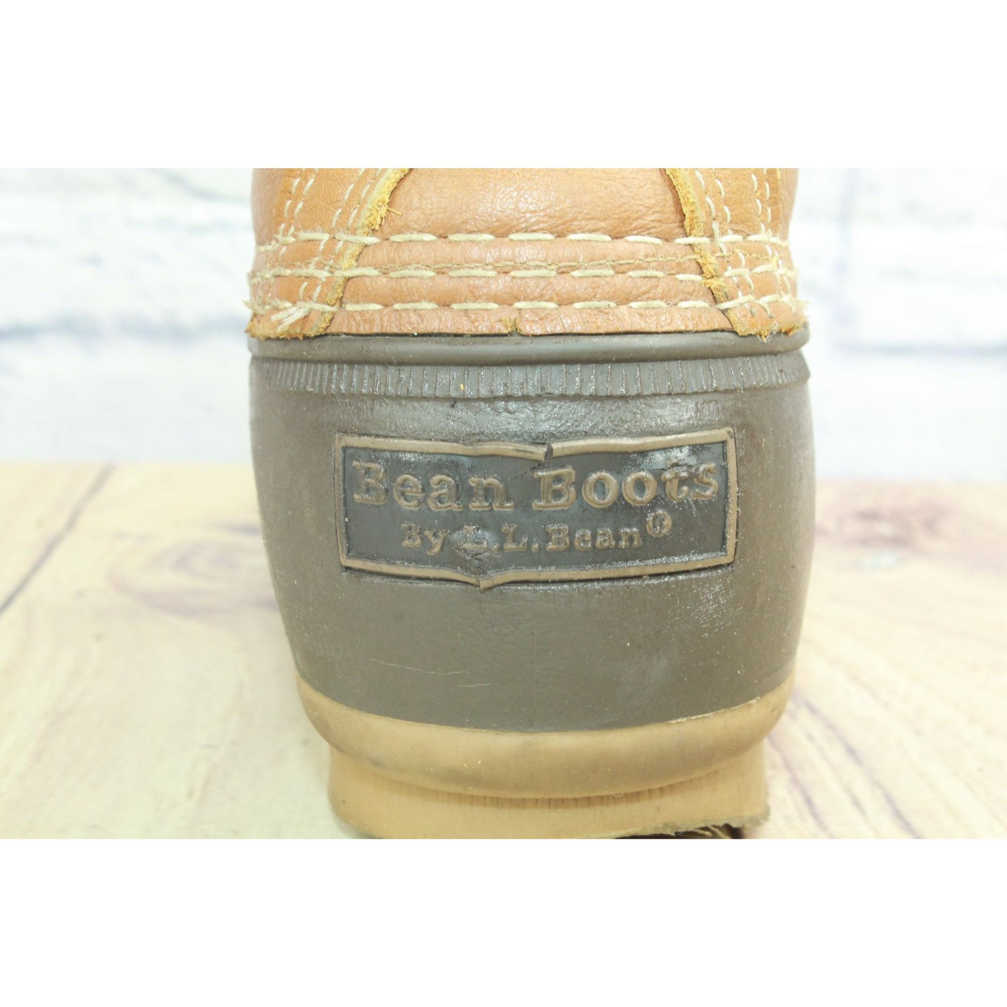 L.L. Bean LL Bean Women's 6" Sherpa Lined Insulated Bean Boots Leather Size US 10 / IT 40 - 6 Thumbnail