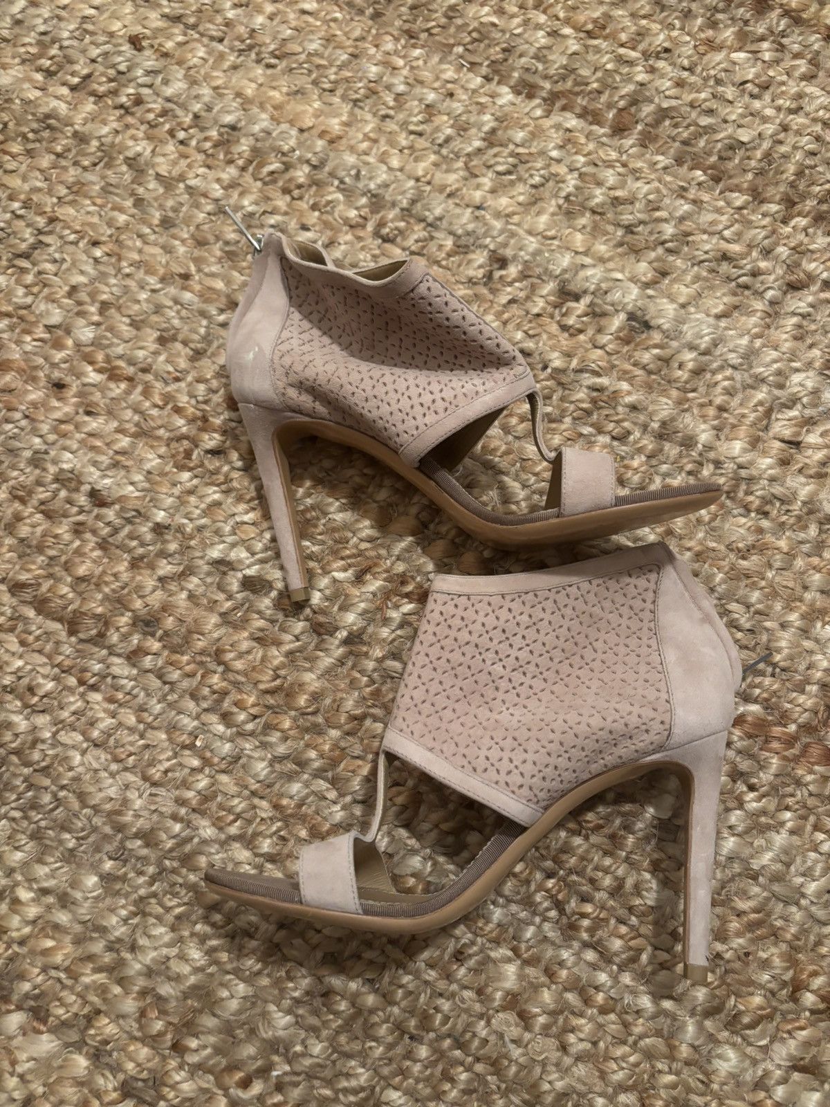Salvatore Ferragamo Salvatore Ferragamo heels size 6 Size US 6 / IT 36 - 3 Thumbnail
