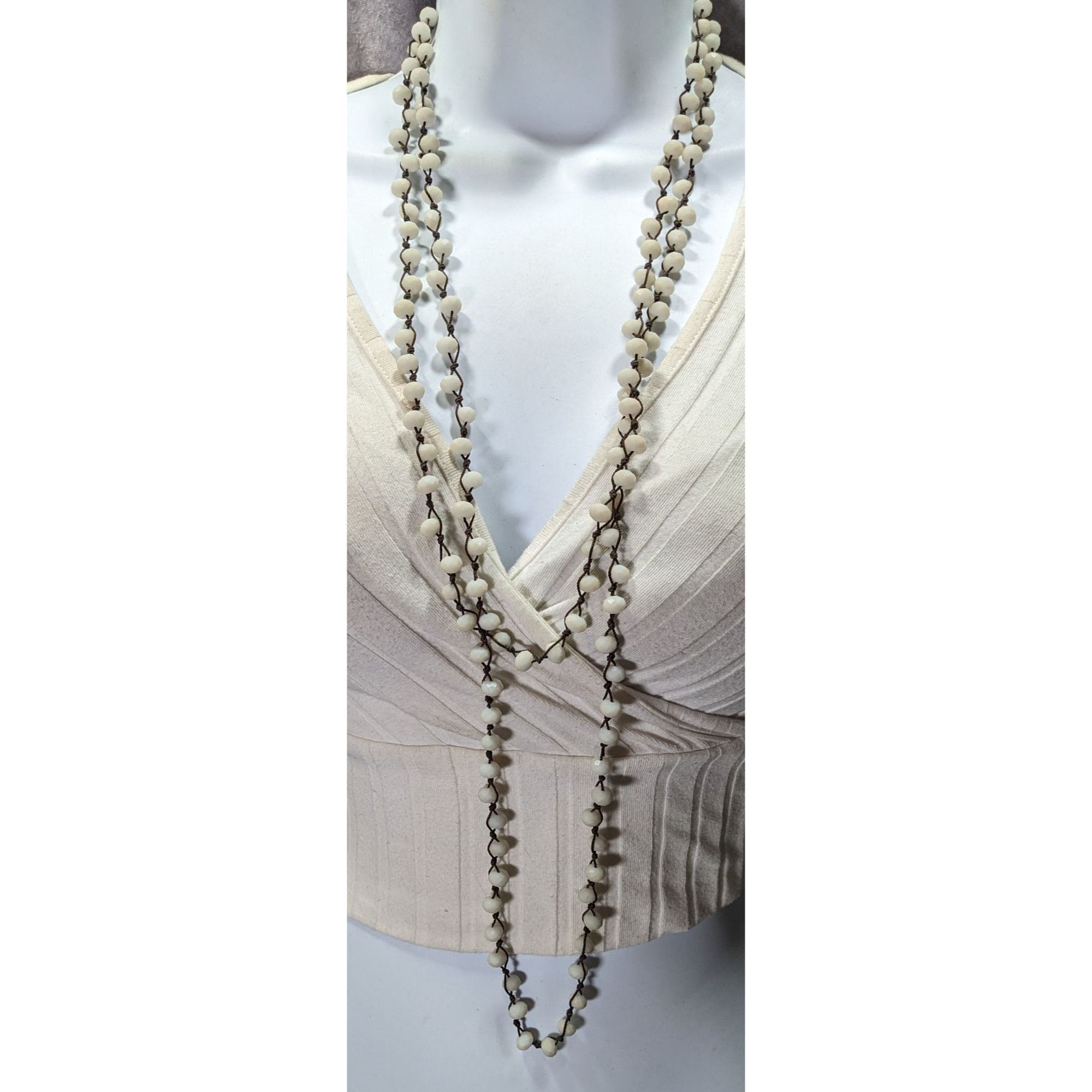Other Fabulina White Faceted Glass Beaded Extra Long Necklace Size ONE SIZE - 3 Thumbnail