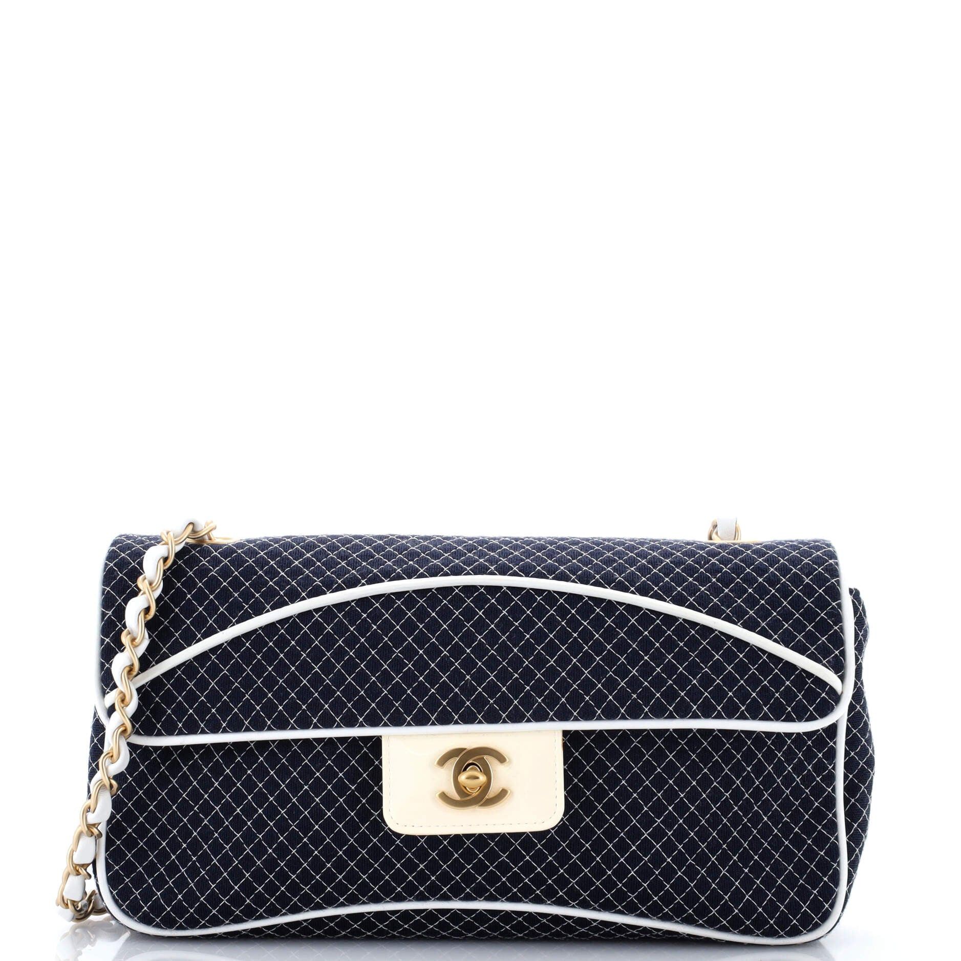 Chanel Vintage CC Chain Flap Bag Size ONE SIZE - 1 Thumbnail