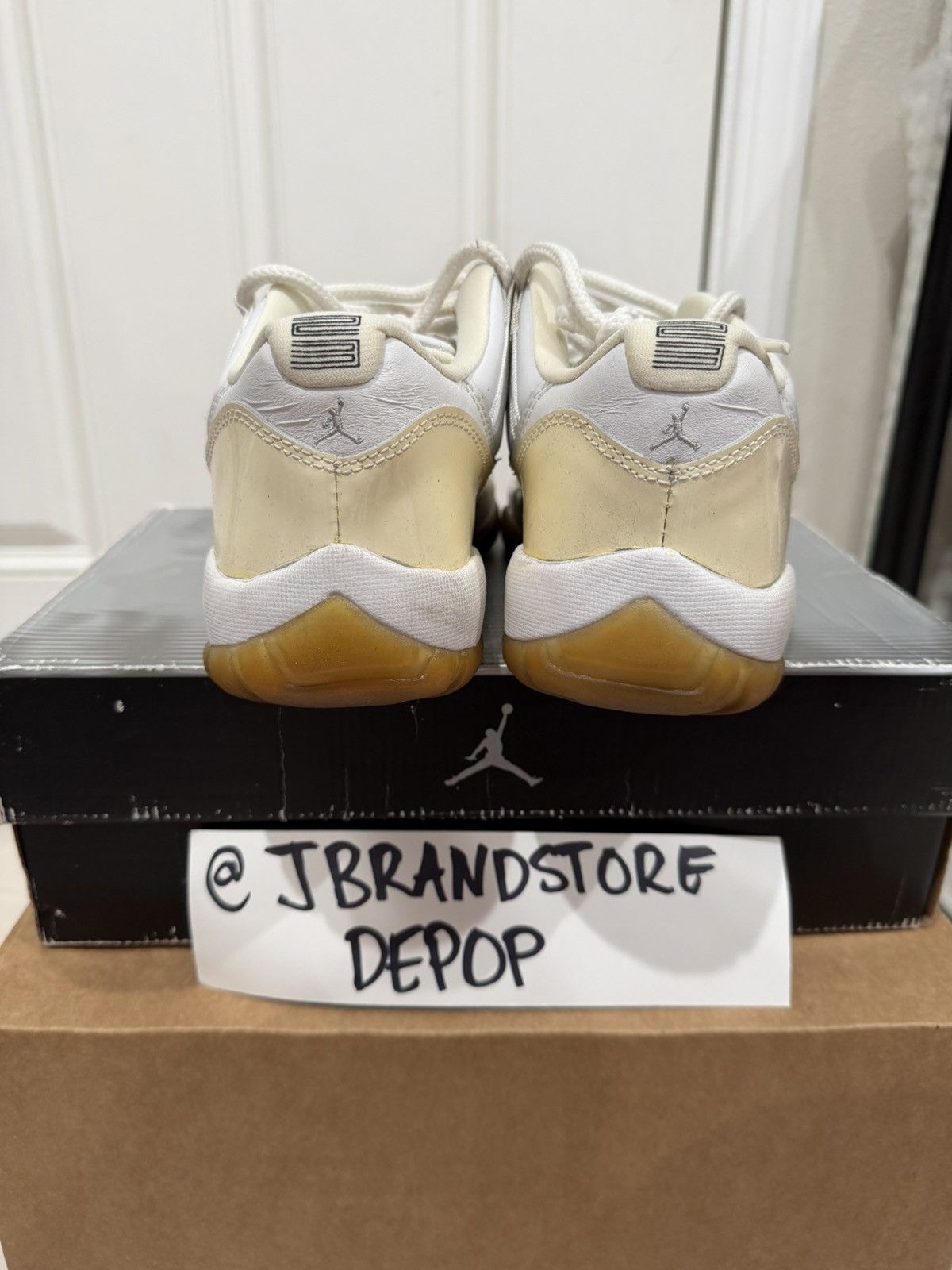 Jordan Brand Air jordan 11 - Zen Grey 2001 - size 8.5 Size US 8.5 / EU 41-42 - 4 Thumbnail