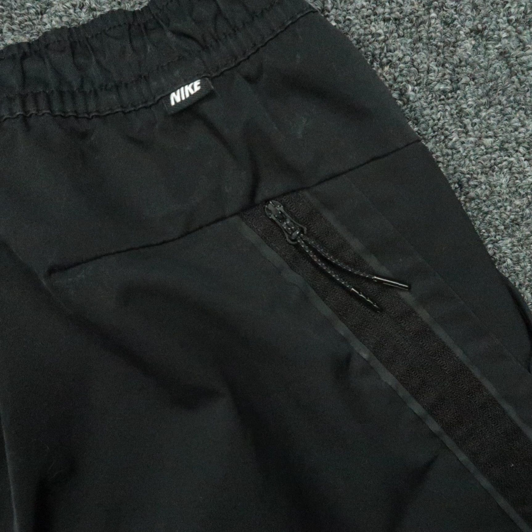 Nike Nike Pants Mens Medium Black Tech Essentials Unlined Commuter Zip Pocket Size US 31 - 5 Thumbnail