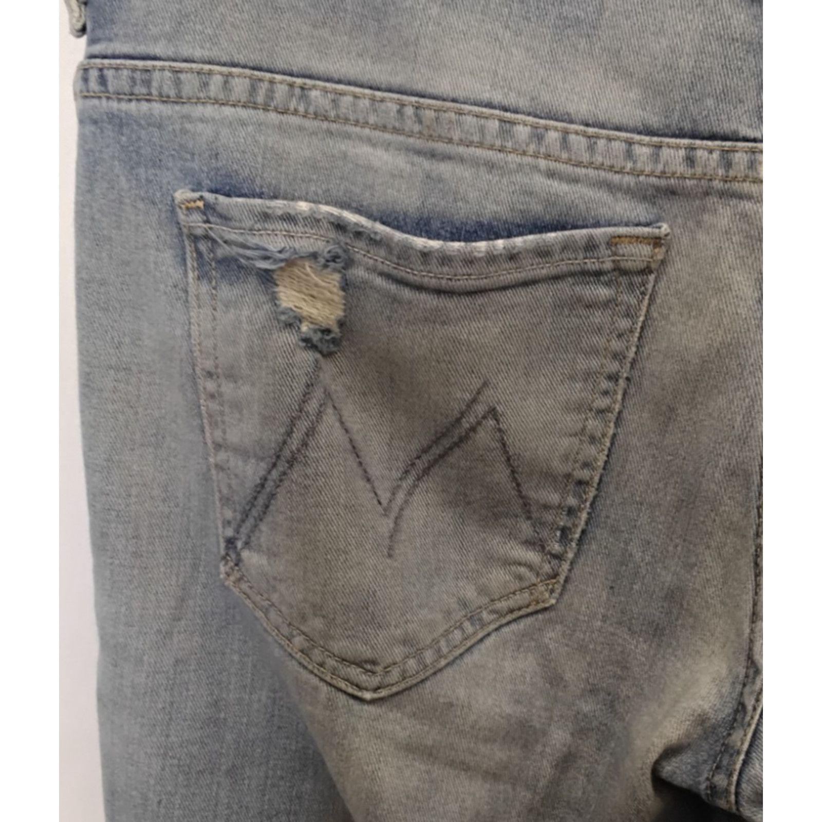MOTHER Mother Jeans The Slacker Fray Women's 26x31 Light Wash Size 26" / US 2 / IT 38 - 7 Thumbnail
