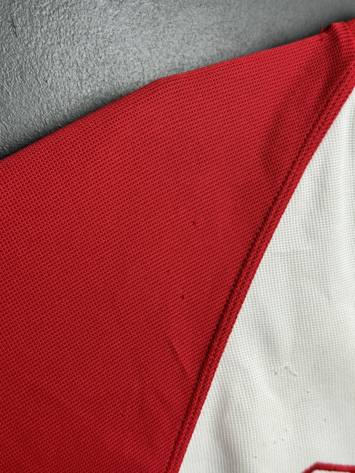 Umbro Nottingham Forest 02/03 Away Football Jersey Size US S / EU 44-46 / 1 - 11 Thumbnail