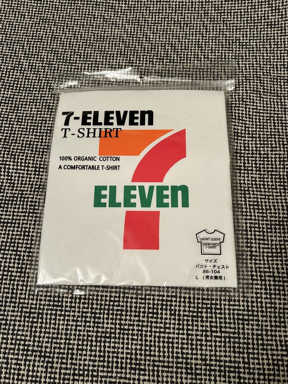 Other 7-eleven official japanese merch Size US M / EU 48-50 / 2 - 1 Thumbnail