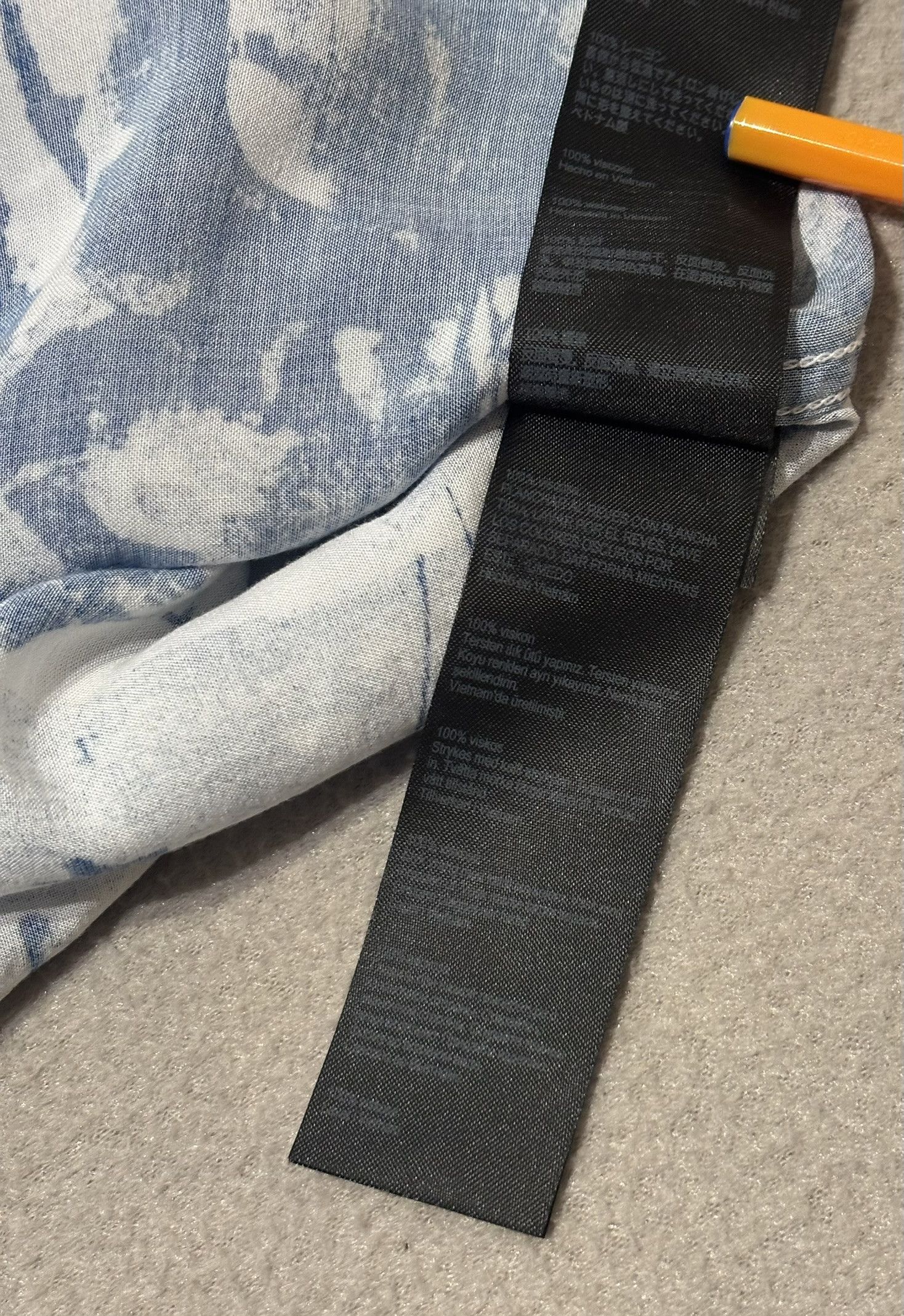 Allsaints Allsaints Hawaiian shirt size. S fit M/L Size US S / EU 44-46 / 1 - 10 Thumbnail