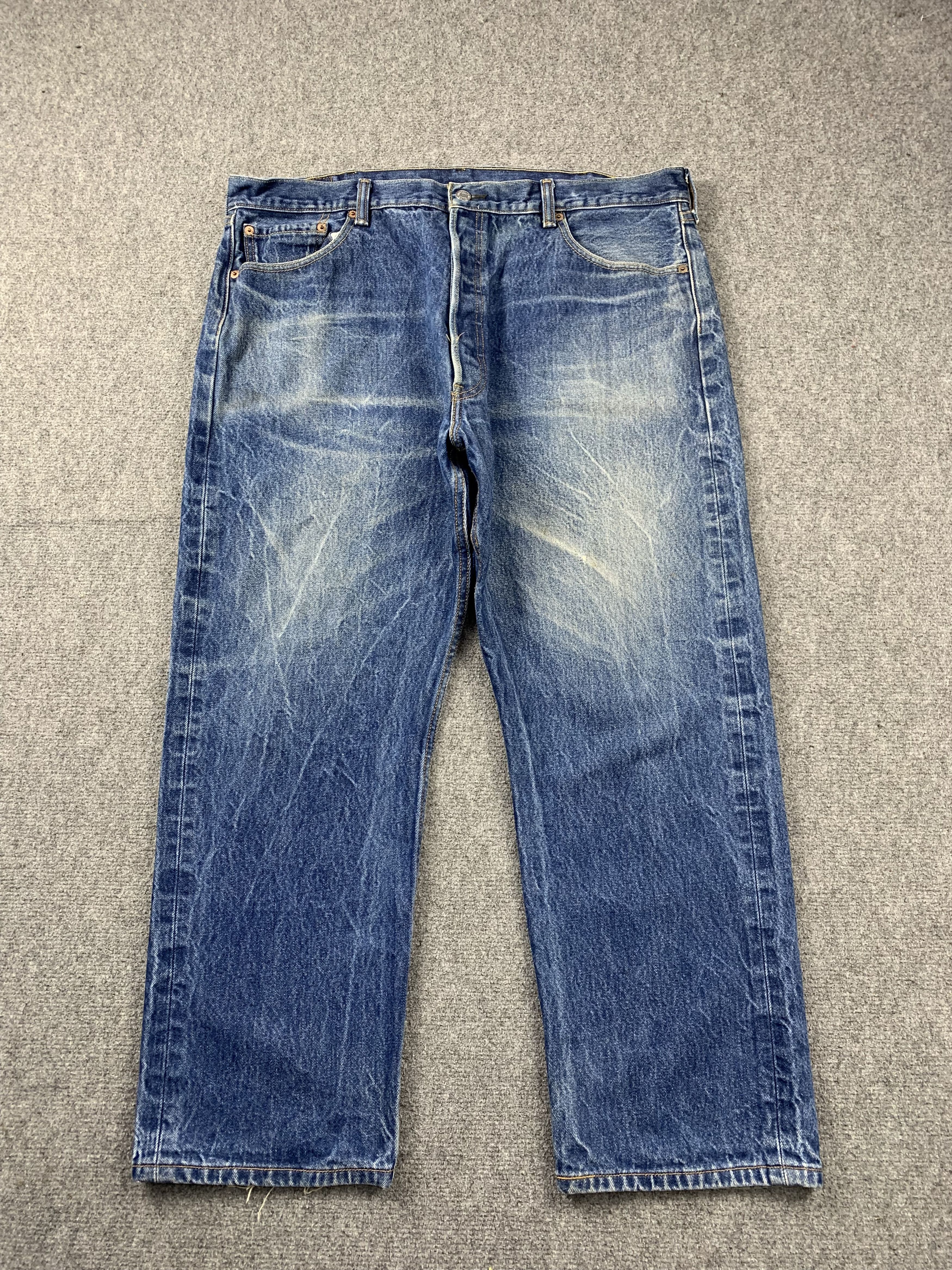 Levi's Vintage Levis 501 Faded Blue Jeans DP1974 Size US 39 - 1 Thumbnail