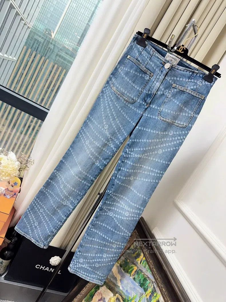 Chanel Chanel 25P popular blue pearl print jeans narrow-leg pants Size 24" / US 00 / IT 34 - 1 Thumbnail