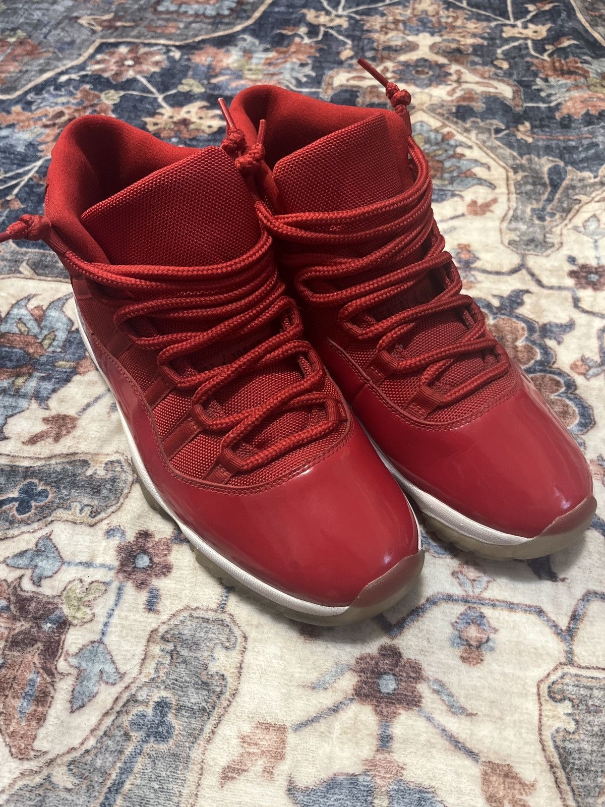 Jordan Brand Jordan 11 Win Like 96s Size US 10.5 / EU 43-44 - 1 Thumbnail