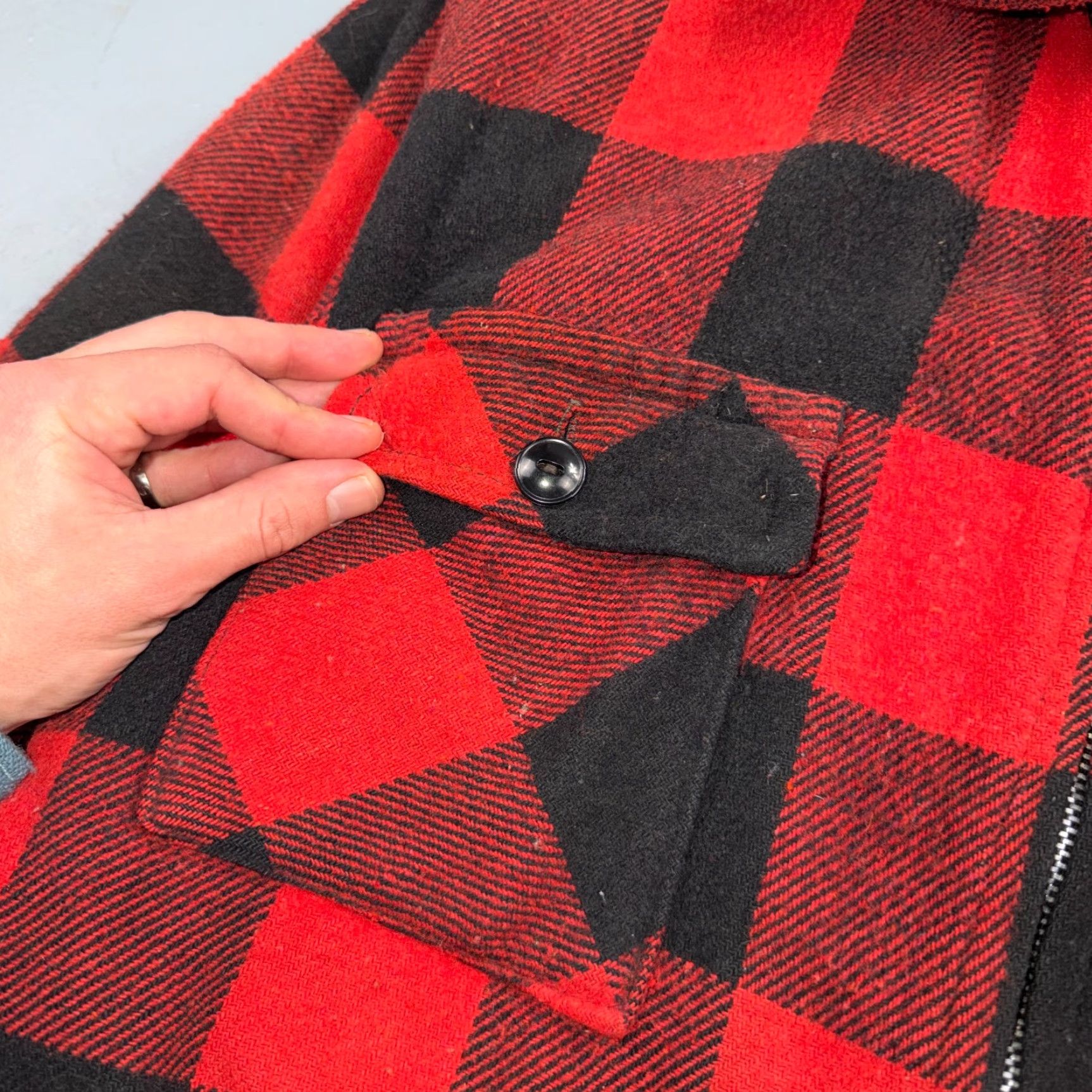 Vintage VINTAGE Mackinaw Jacket Buffalo Plaid Cotton Lined Insulated Zip Up Men M Red 1960s 60s Winter Coat Mens Size US M / EU 48-50 / 2 - 6 Thumbnail
