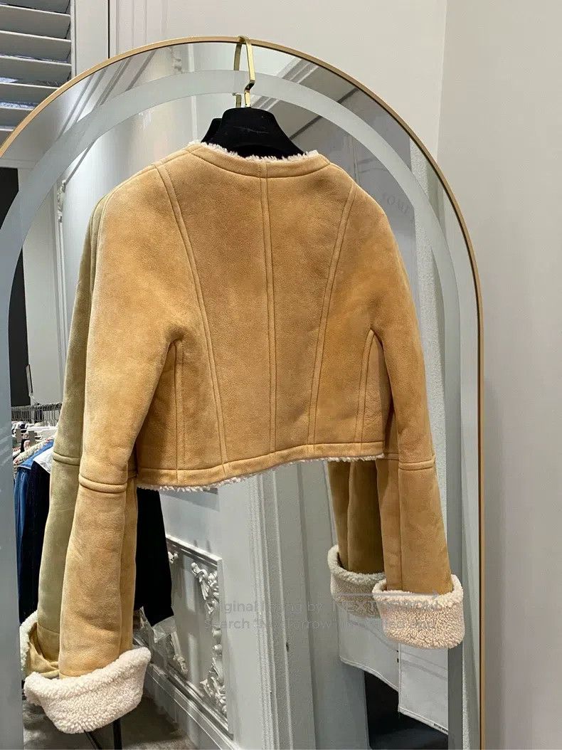 Chanel Chanel 20-year-old suede teddy wool jacket Size XS / US 0-2 / IT 36-38 - 2 Thumbnail