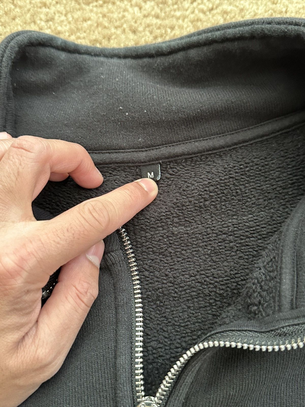 Other ESNTLS Black Half Zip Size US M / EU 48-50 / 2 - 4 Thumbnail