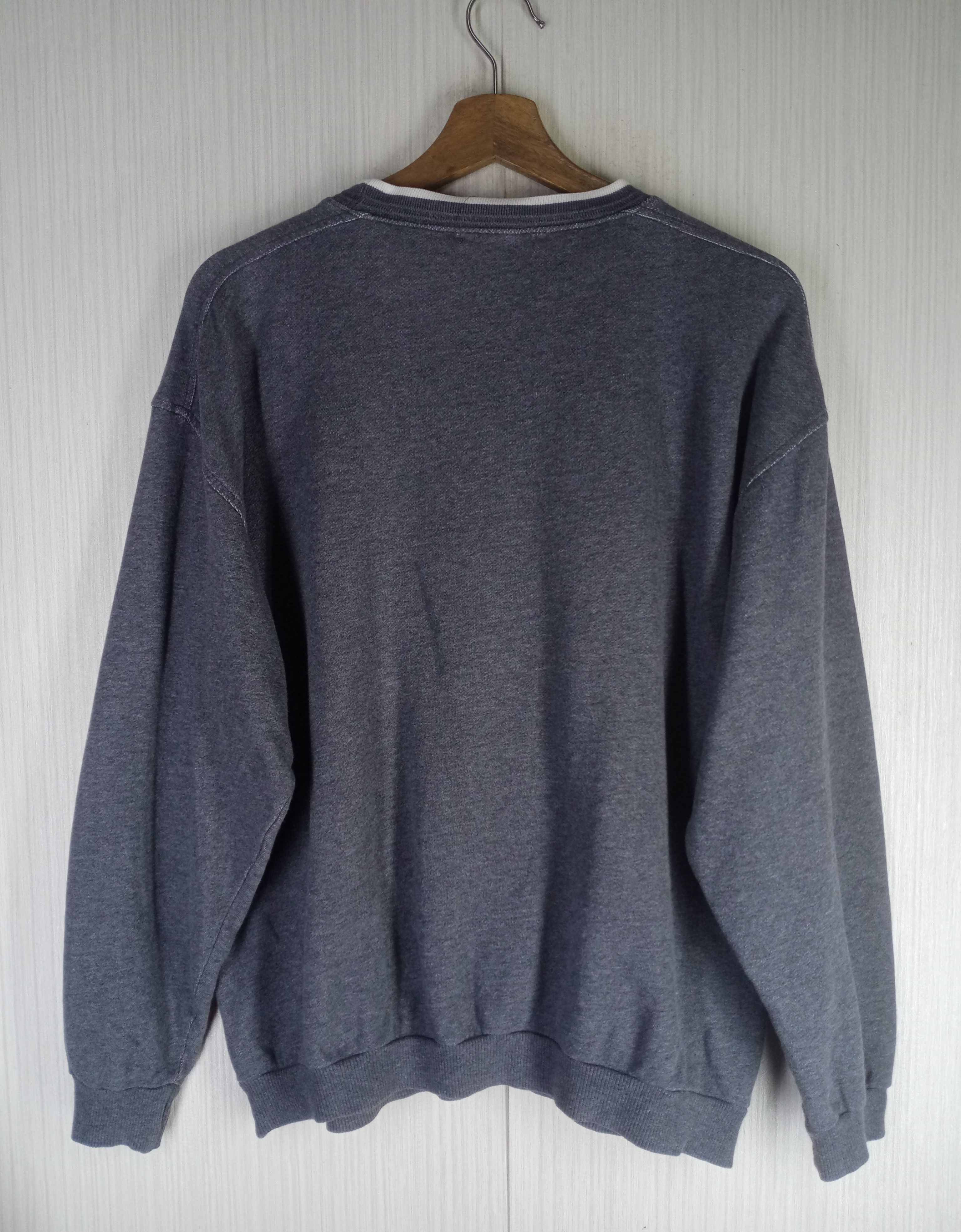 Yves Saint Laurent Rare Vintage Yves Saint Laurent Embroidery Logo Sweatshirt Size US L / EU 52-54 / 3 - 8 Thumbnail
