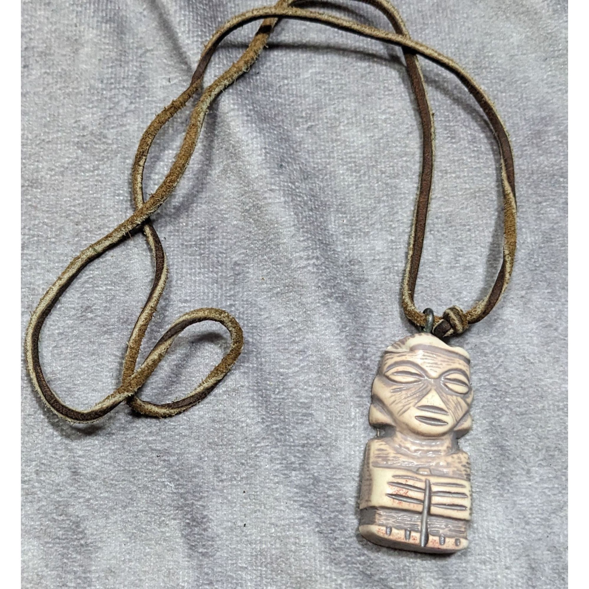 Other Tribal Pendant Necklace With Unique Figure Carving On Brown Size ONE SIZE - 6 Thumbnail