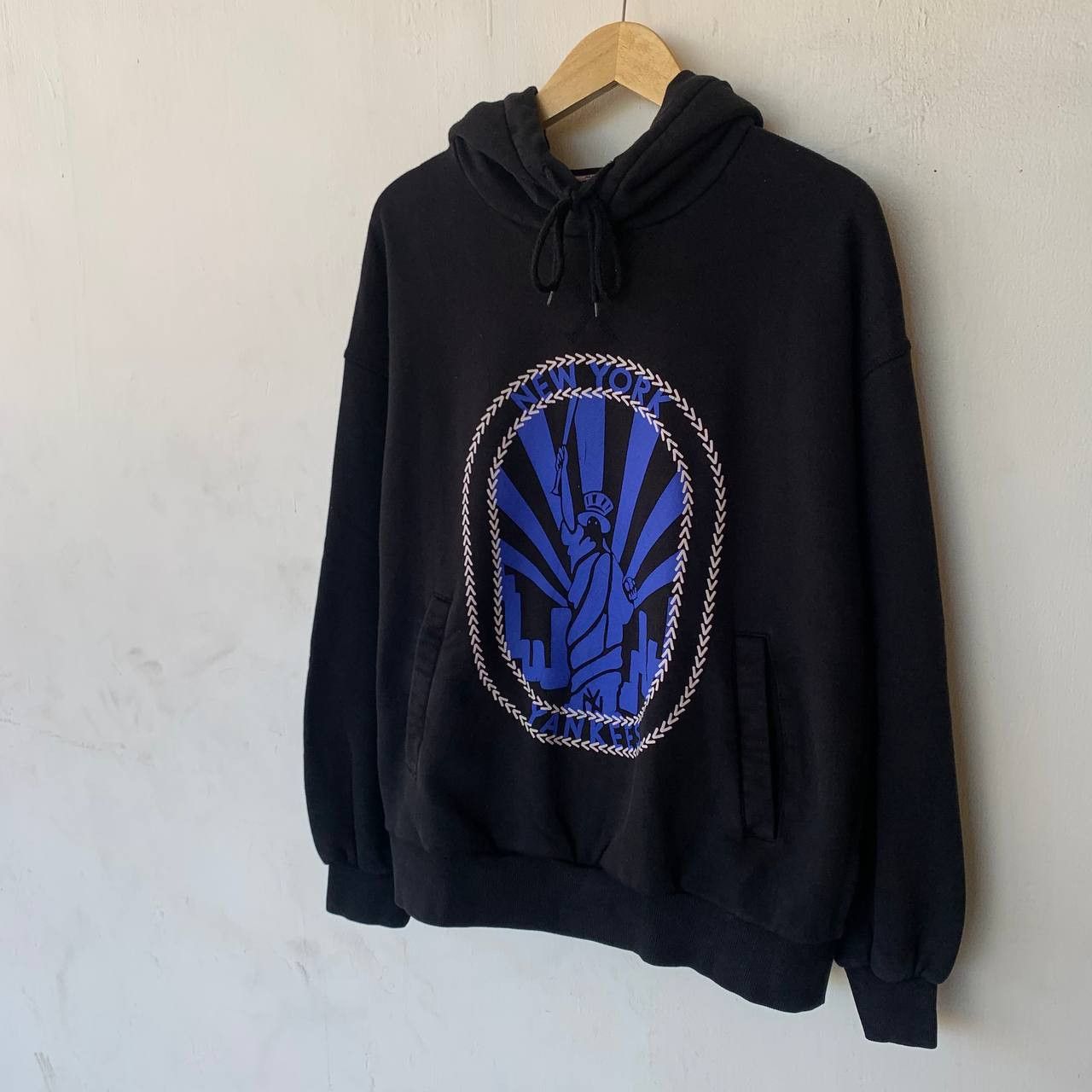 MLB HOODIE MLB YANKEES LIBERTY RARE ITEM Size US L / EU 52-54 / 3 - 3 Thumbnail