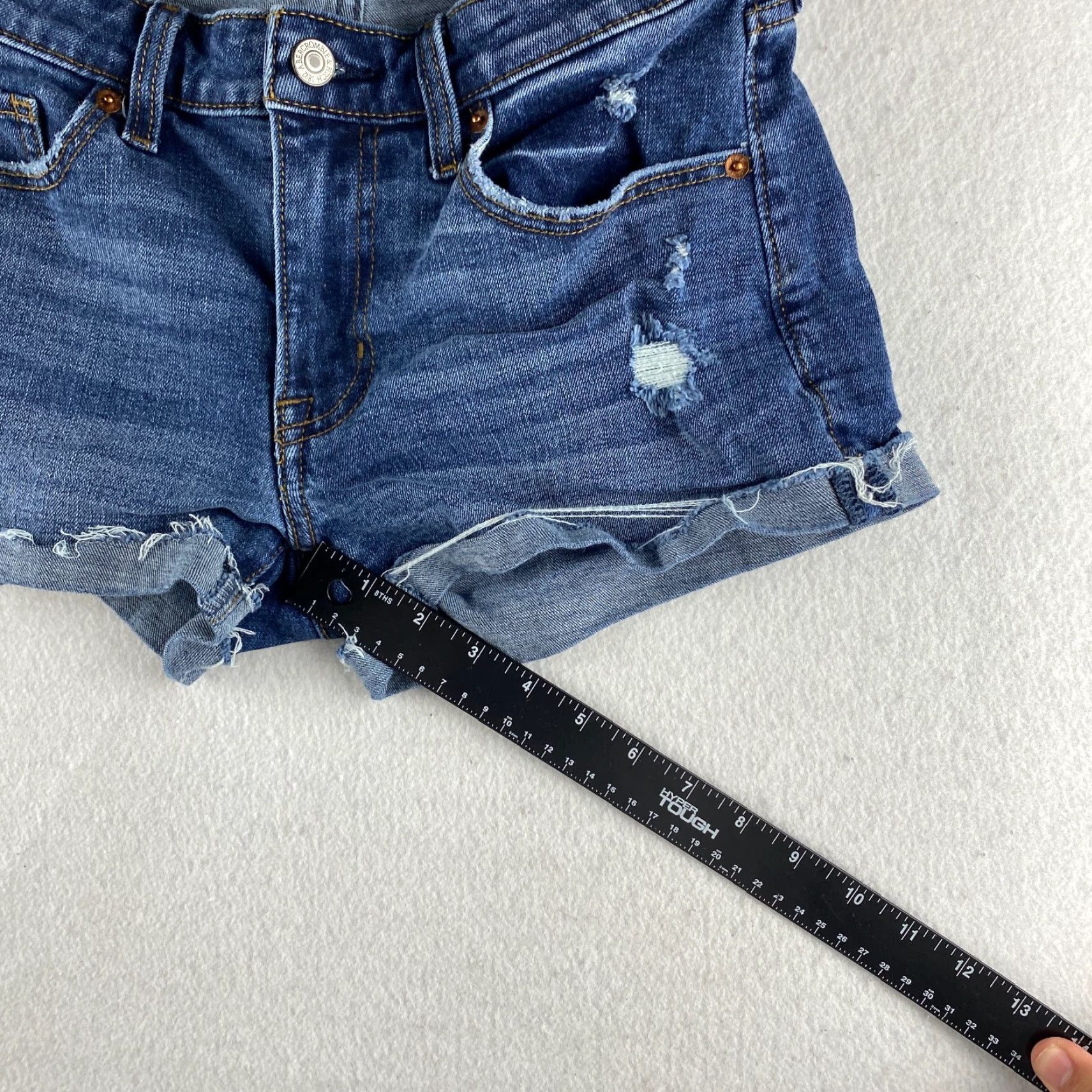 Abercrombie & Fitch Abercrombie & Fitch Low Rise Shorts Womens 26 / 2 Blue Denim Cuffed Stretch Pocket Logo Casual Summer Modern 2-3in Inseam Womens Size 26" / US 2 / IT 38 - 5 Thumbnail