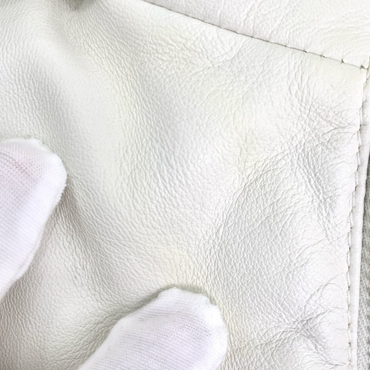 Celine Celine White Lambskin Hooded Quilted Down Jacket (Size 34 XX Size XXS / US 00 / IT 34 - 3 Thumbnail