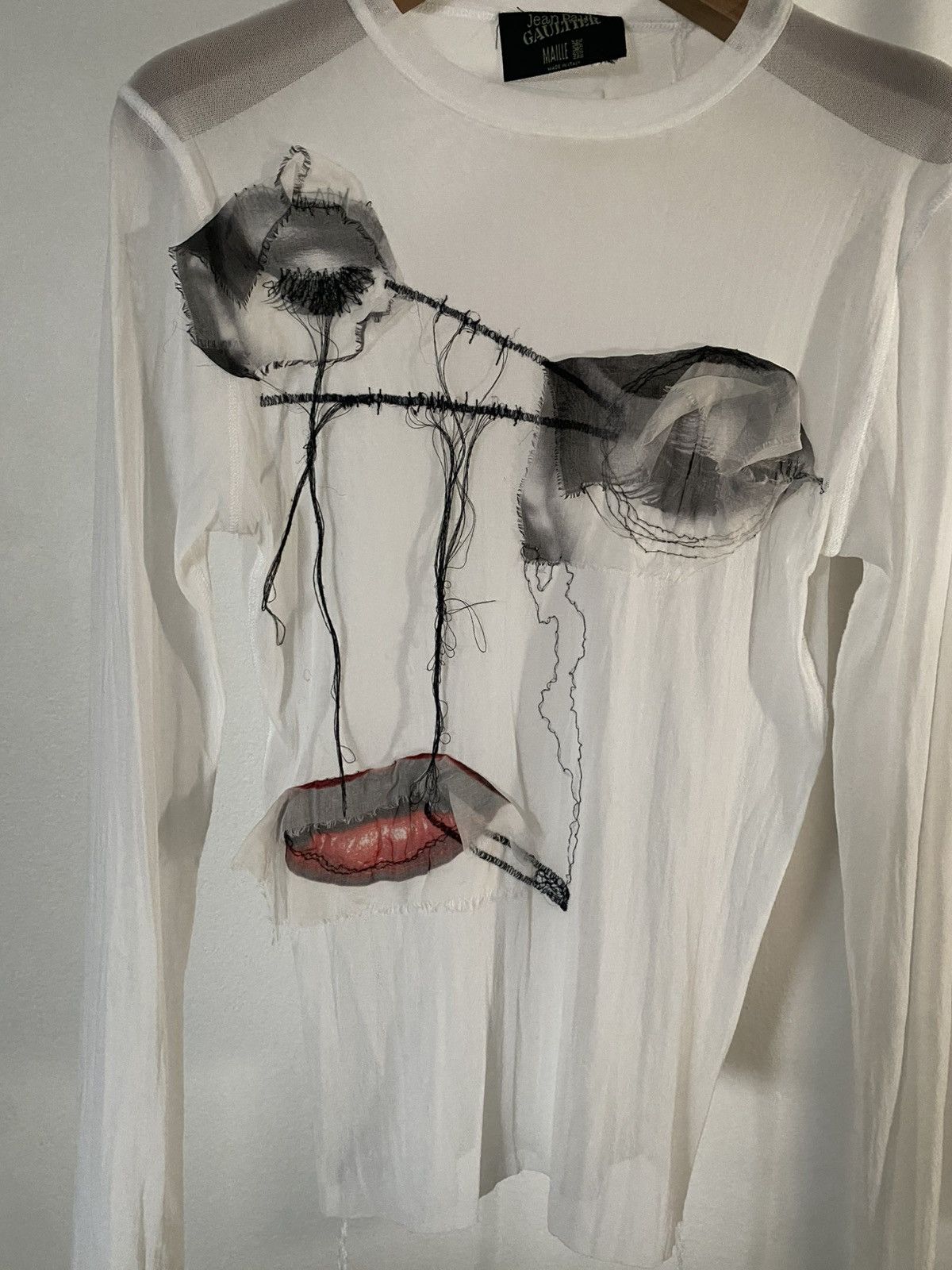 Jean Paul Gaultier SS2002 EMBROIDERED EYE AND LIPS 'YEUX' MESH TOP Size US S / EU 44-46 / 1 - 2 Thumbnail