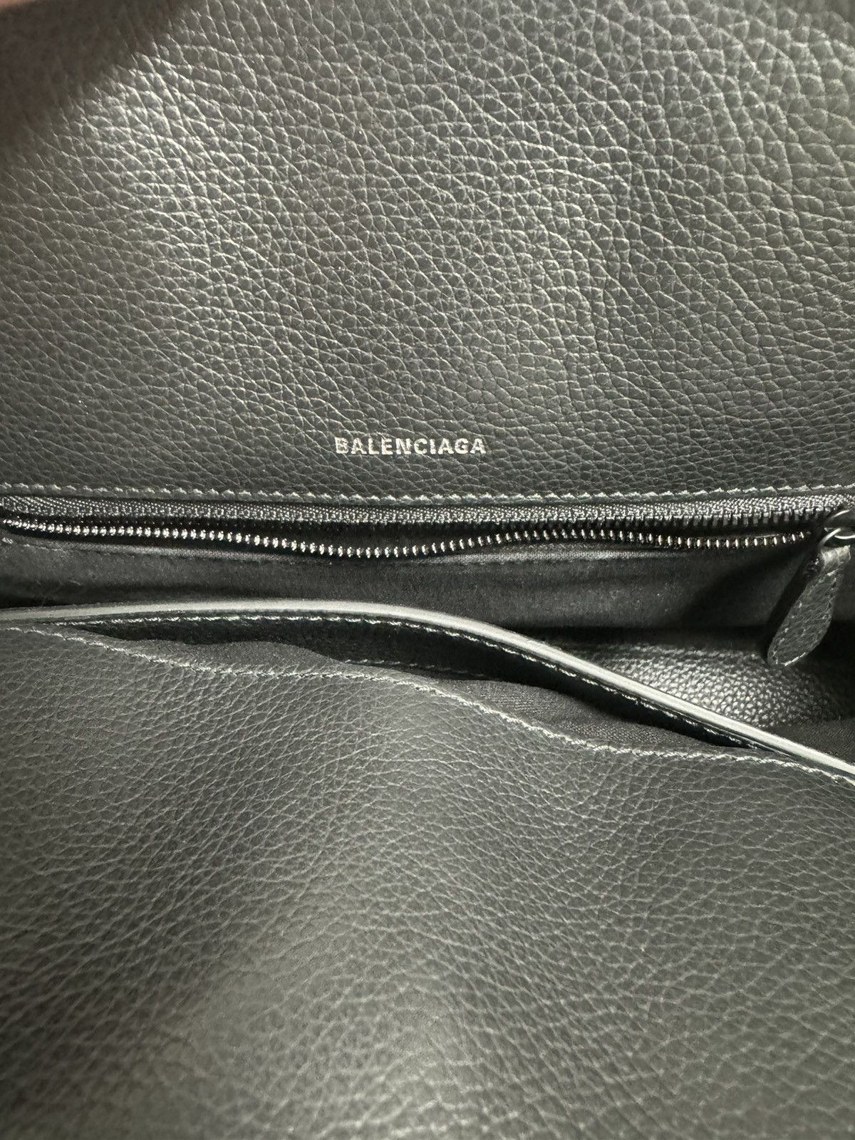 Balenciaga Balenciaga LED projector black bag Size ONE SIZE - 10 Thumbnail