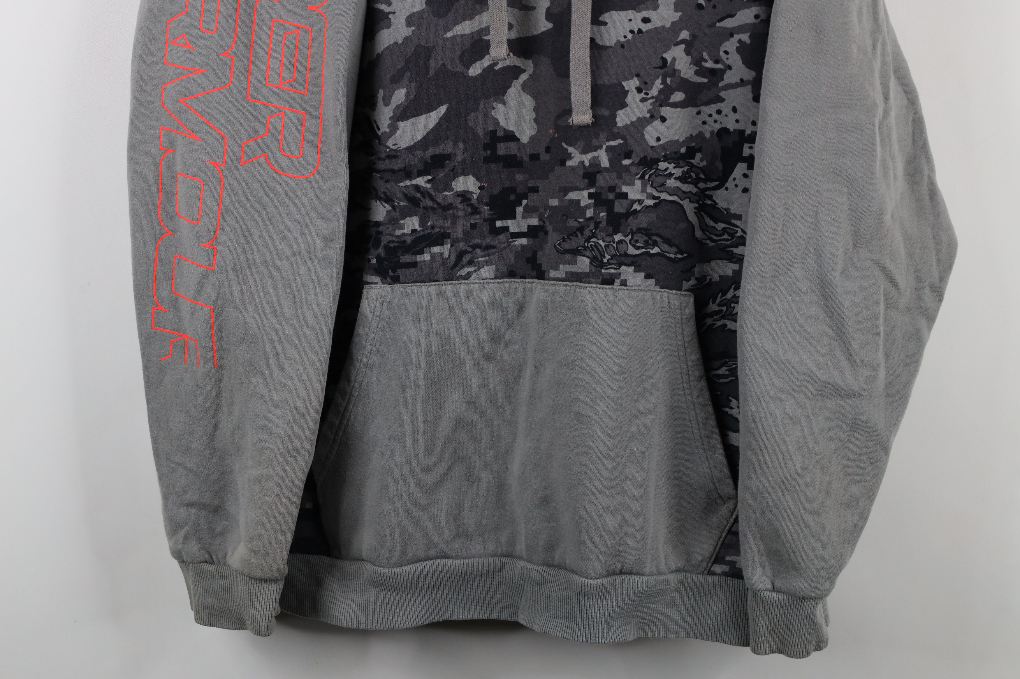Under Armour × Vintage Under Armour Distressed Spell Camouflage Hoodie Sweatshirt Size US XXL / EU 58 / 5 - 3 Thumbnail