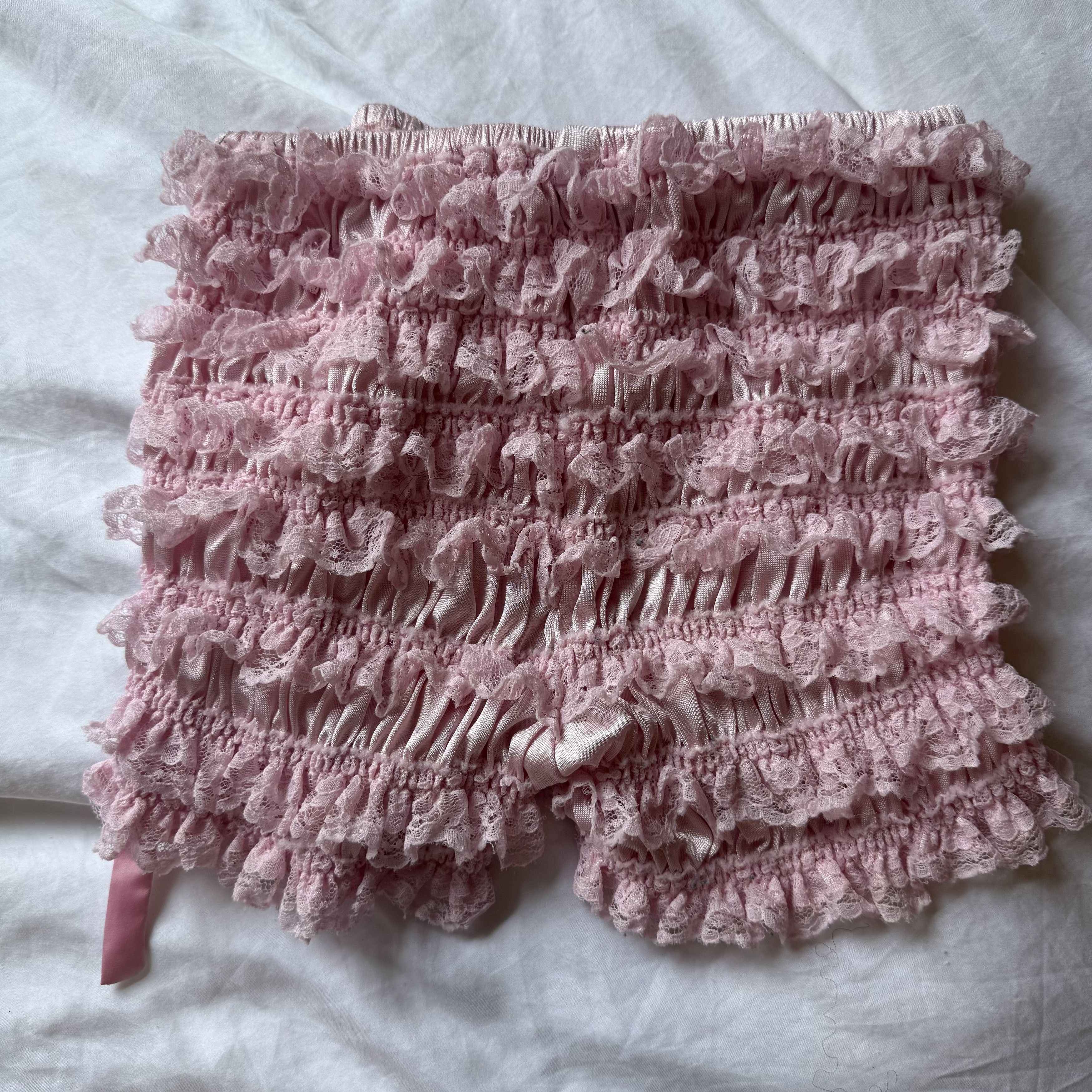 Guizio GUIZIO Ruffle Hot Short in Baby Pink Size 24" / US 00 / IT 34 - 4 Thumbnail