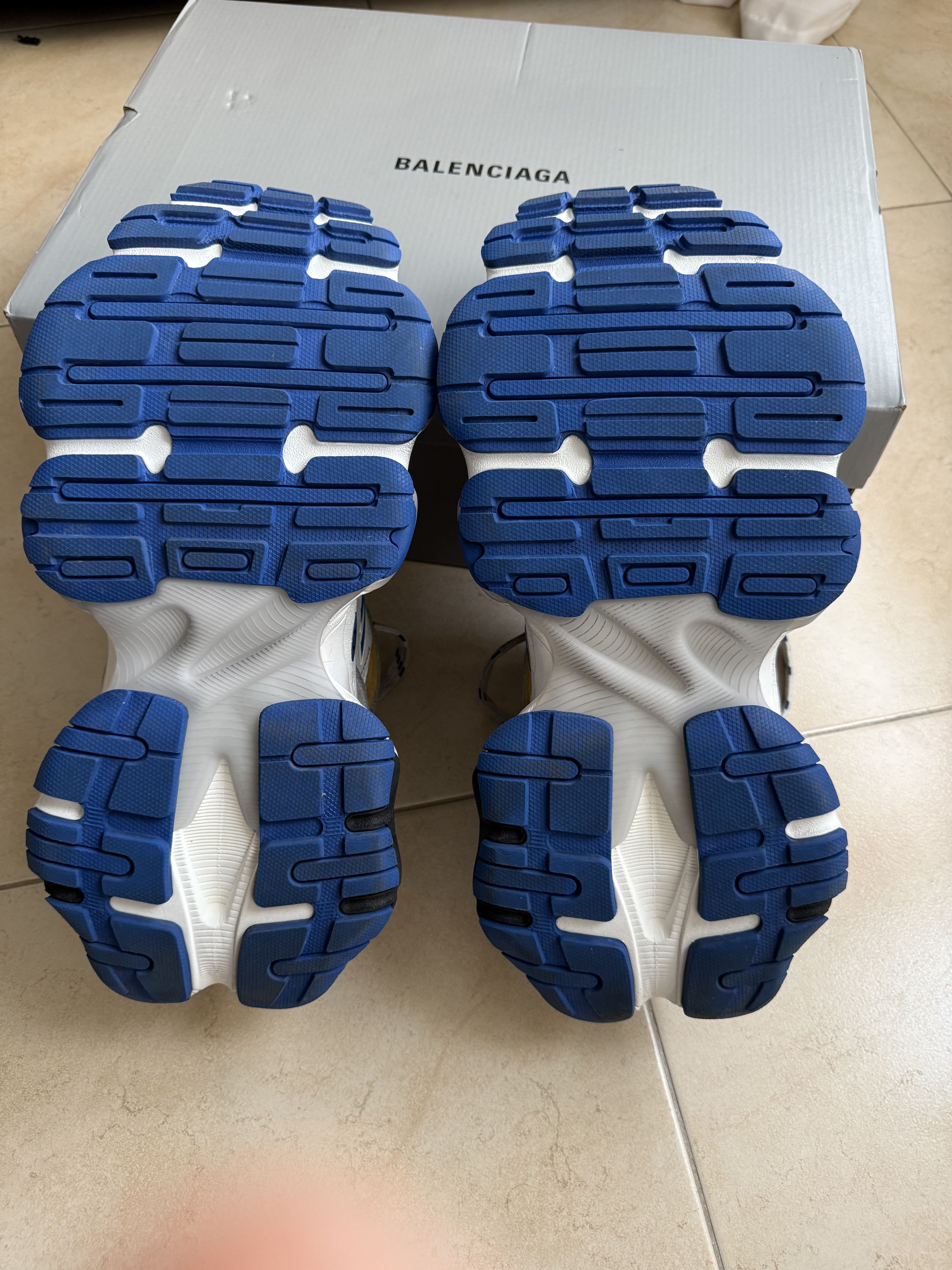 Balenciaga Balenciaga Cargo Sneakers gray and blue Size US 10.5 / EU 43-44 - 5 Thumbnail