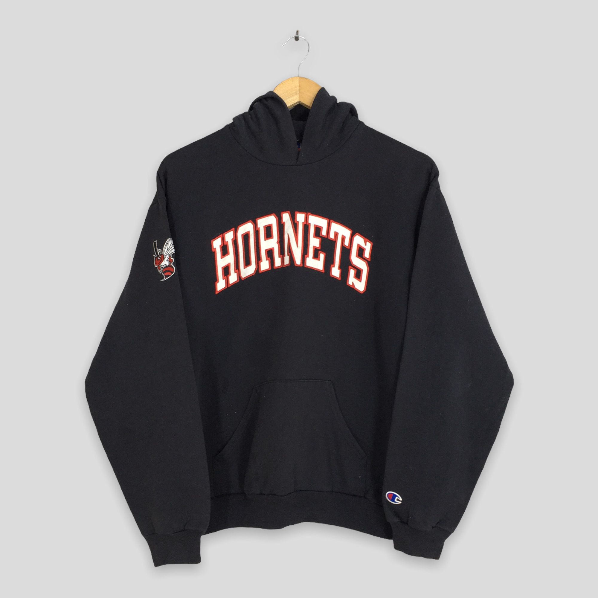 Champion × NBA × Vintage Vintage Charlotte Hornets Basketball Hoodie Medium Size US M / EU 48-50 / 2 - 1 Thumbnail