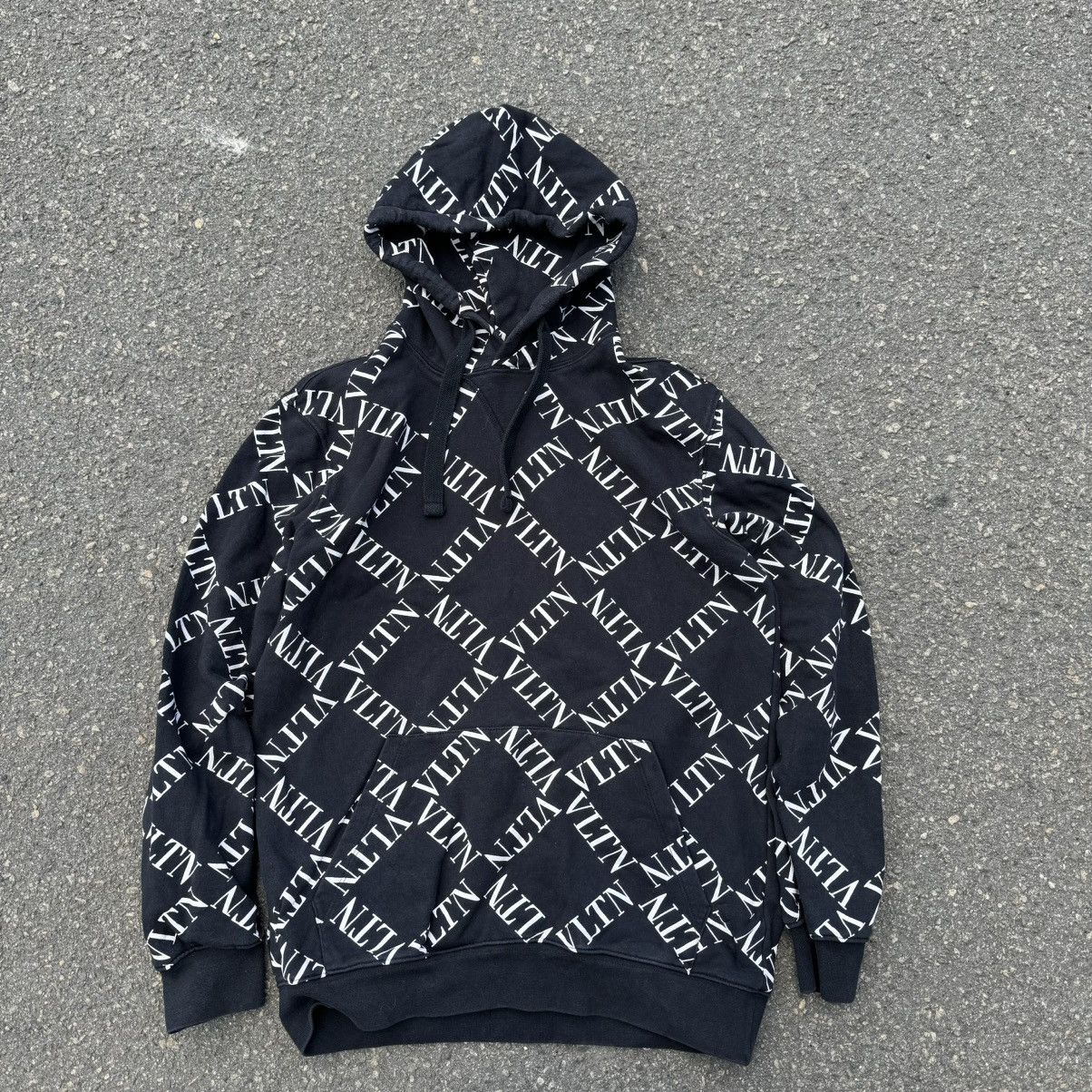 Valentino vintage 90s valentino monogrammed hoodie luxury y2k Size US M / EU 48-50 / 2 - 1 Thumbnail