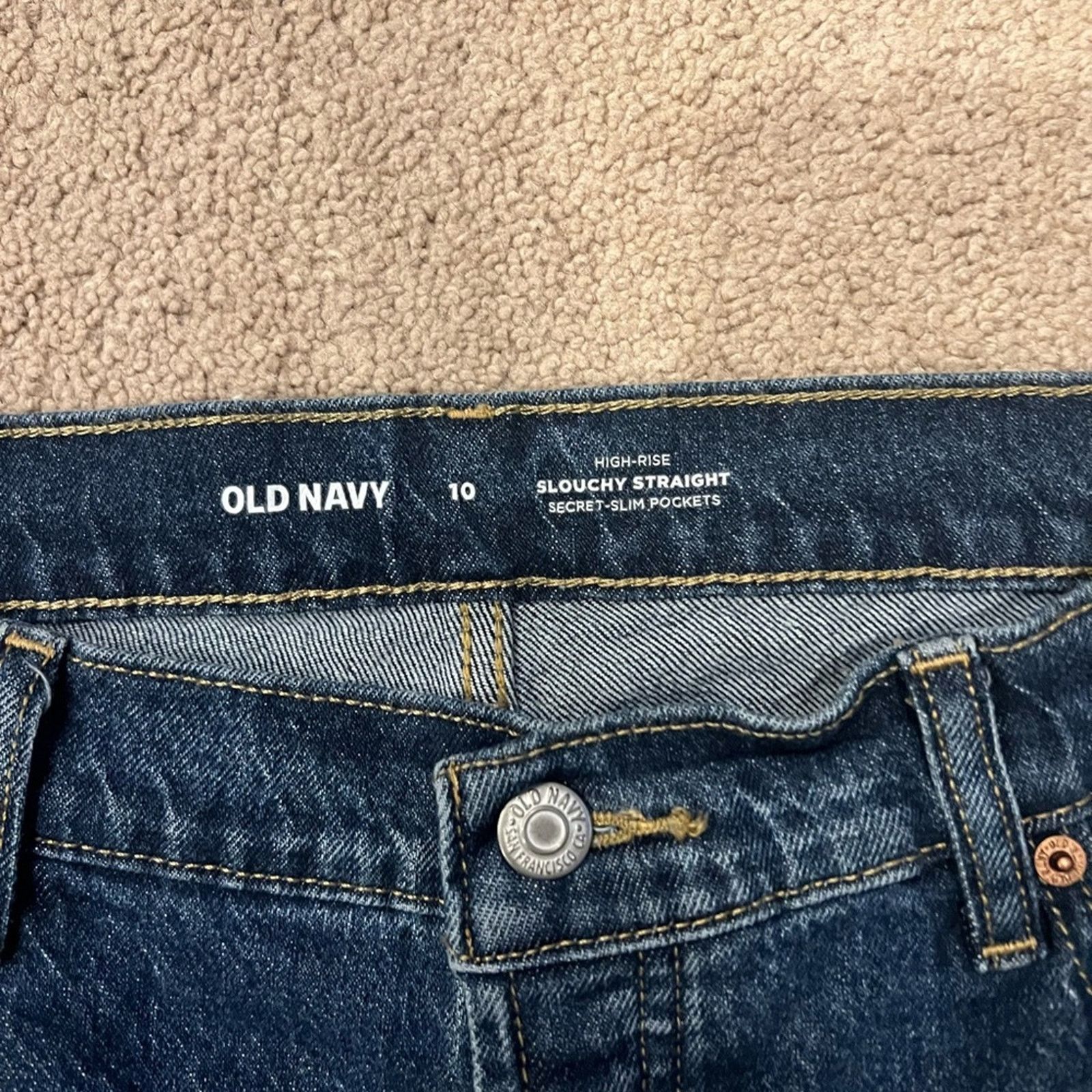 Old Navy Old Navy High-Rise Distressed Slouchy Straight Jeans NWT Size 32" / US 10 / IT 46 - 3 Thumbnail
