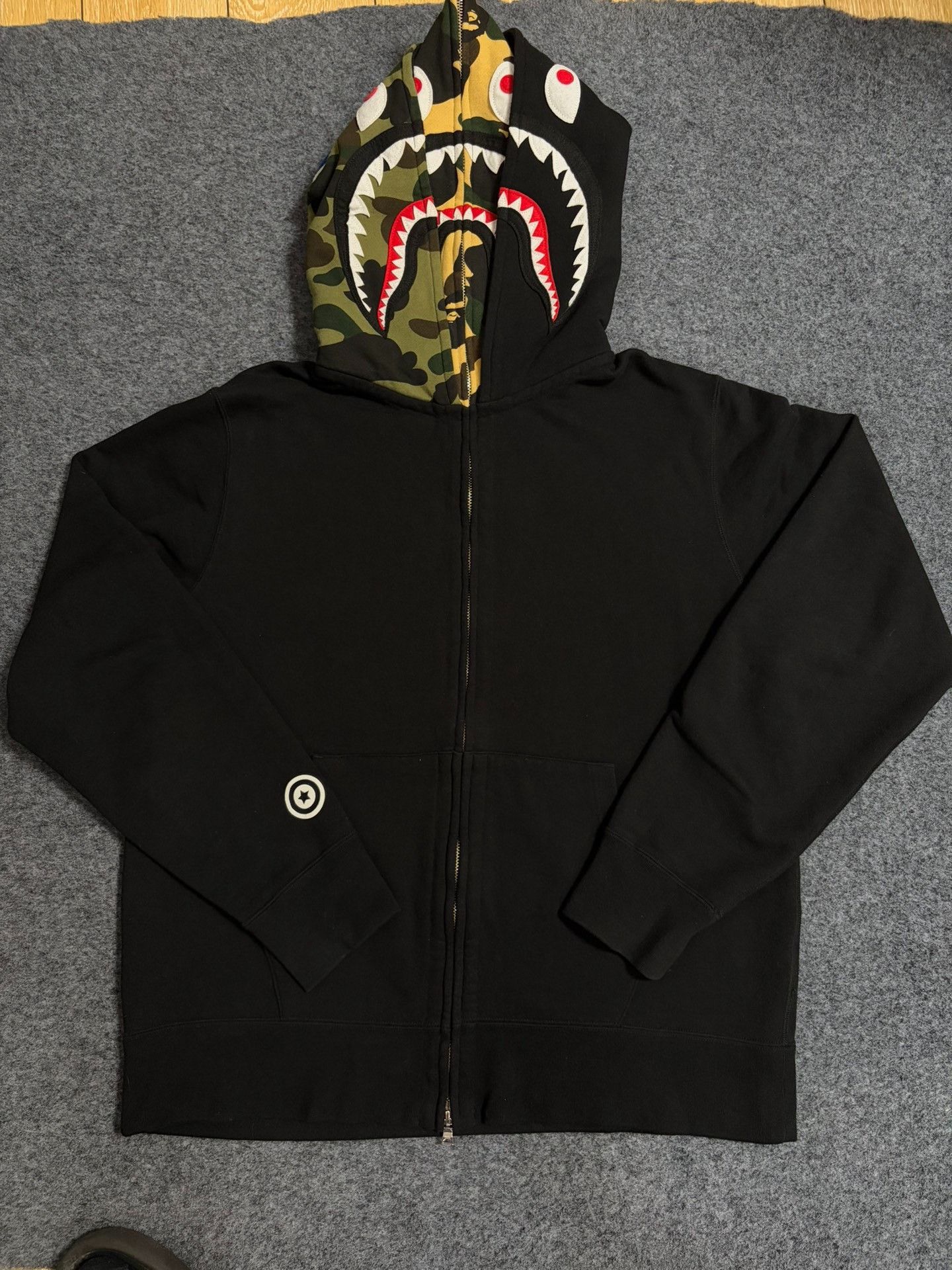 Bape Bape Multi Shark Sweatshirt Pullover Size US XL / EU 56 / 4 - 1 Thumbnail