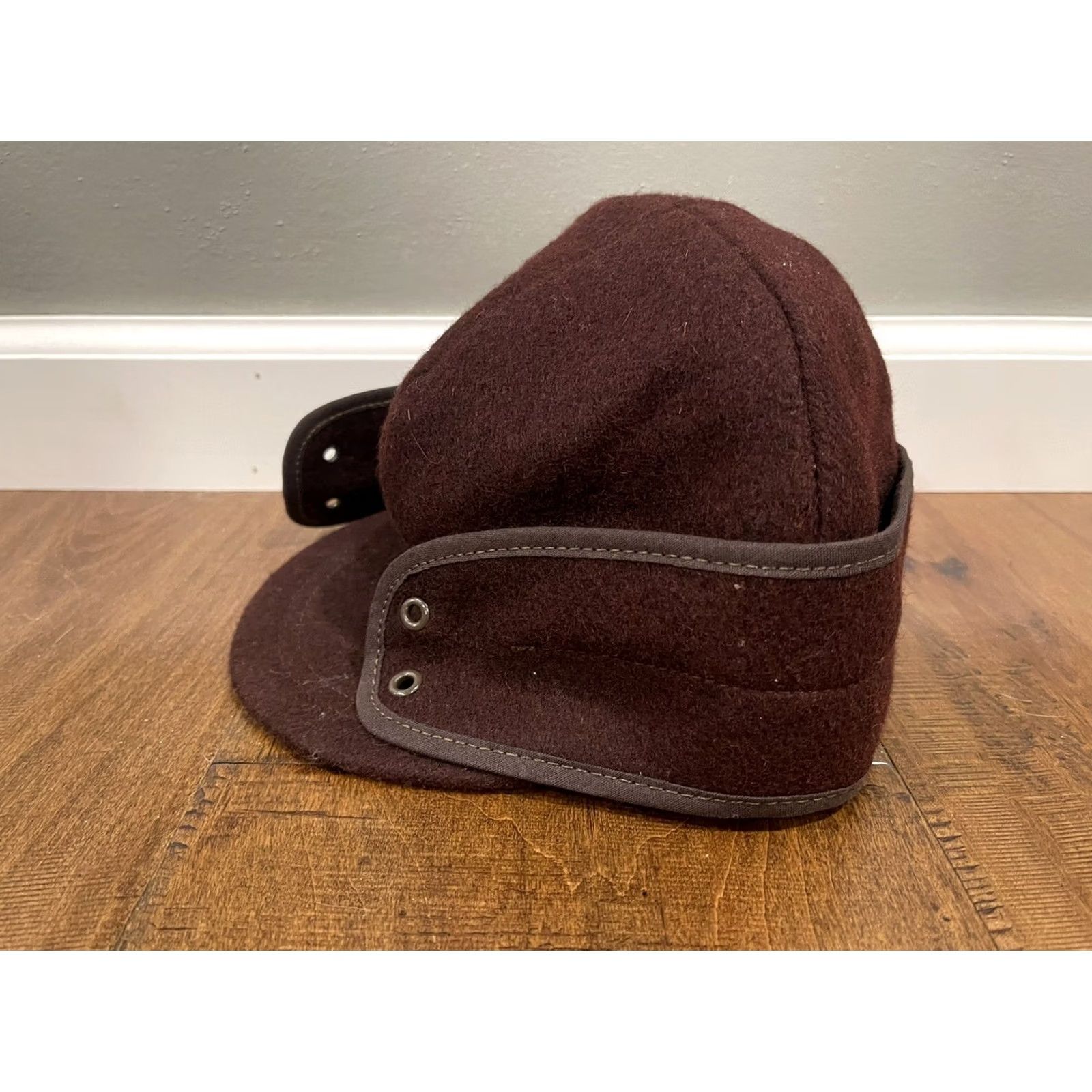Vintage VINTAGE Wool Woodsman Trapper Hat Cap Burgundy 6 5/8 Earflap Hunting Mens Size ONE SIZE - 2 Thumbnail