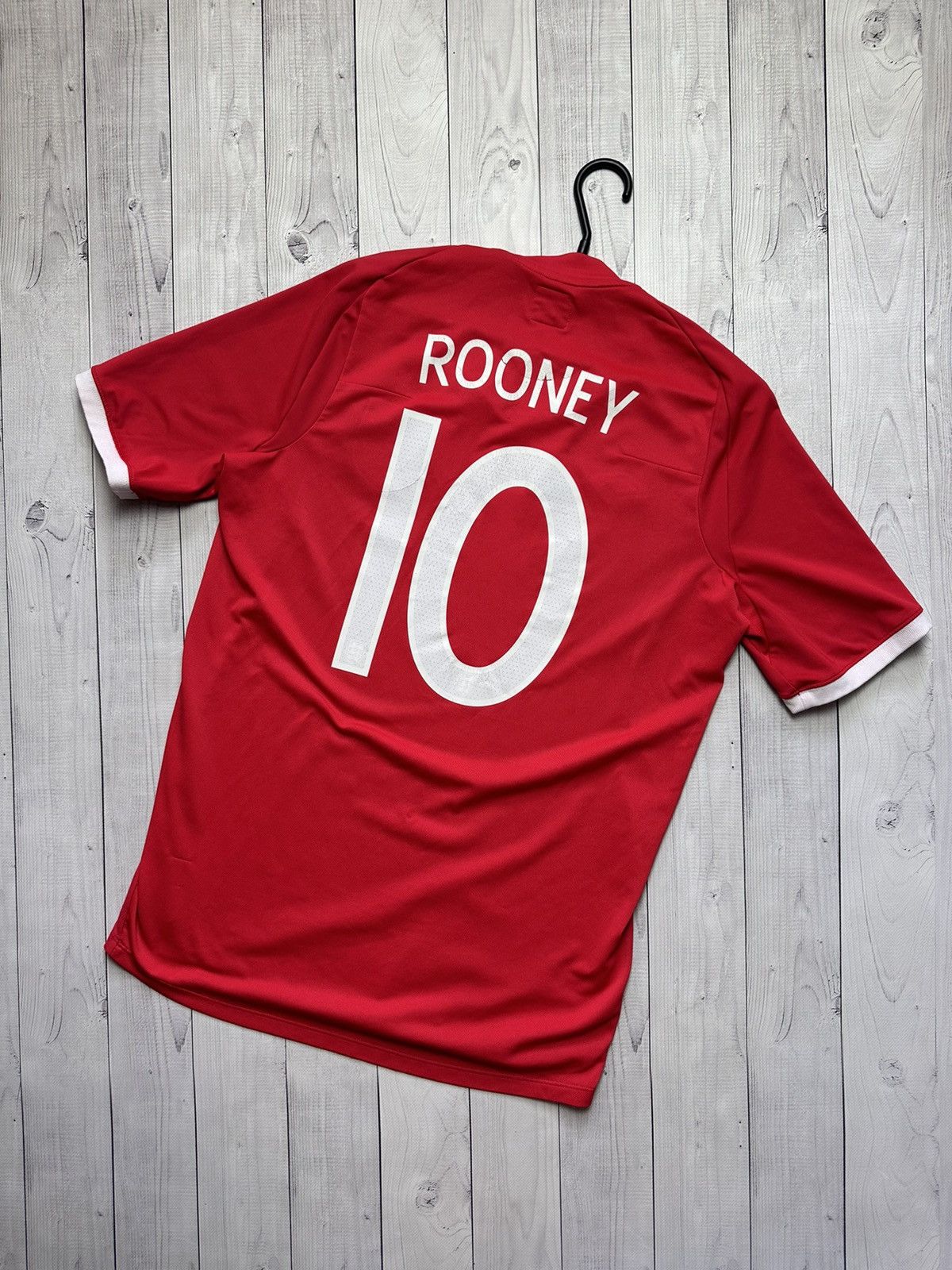 Umbro × Vintage Vintage Umbro England soccer jersey 10 Rooney size S/M Size US S / EU 44-46 / 1 - 1 Thumbnail